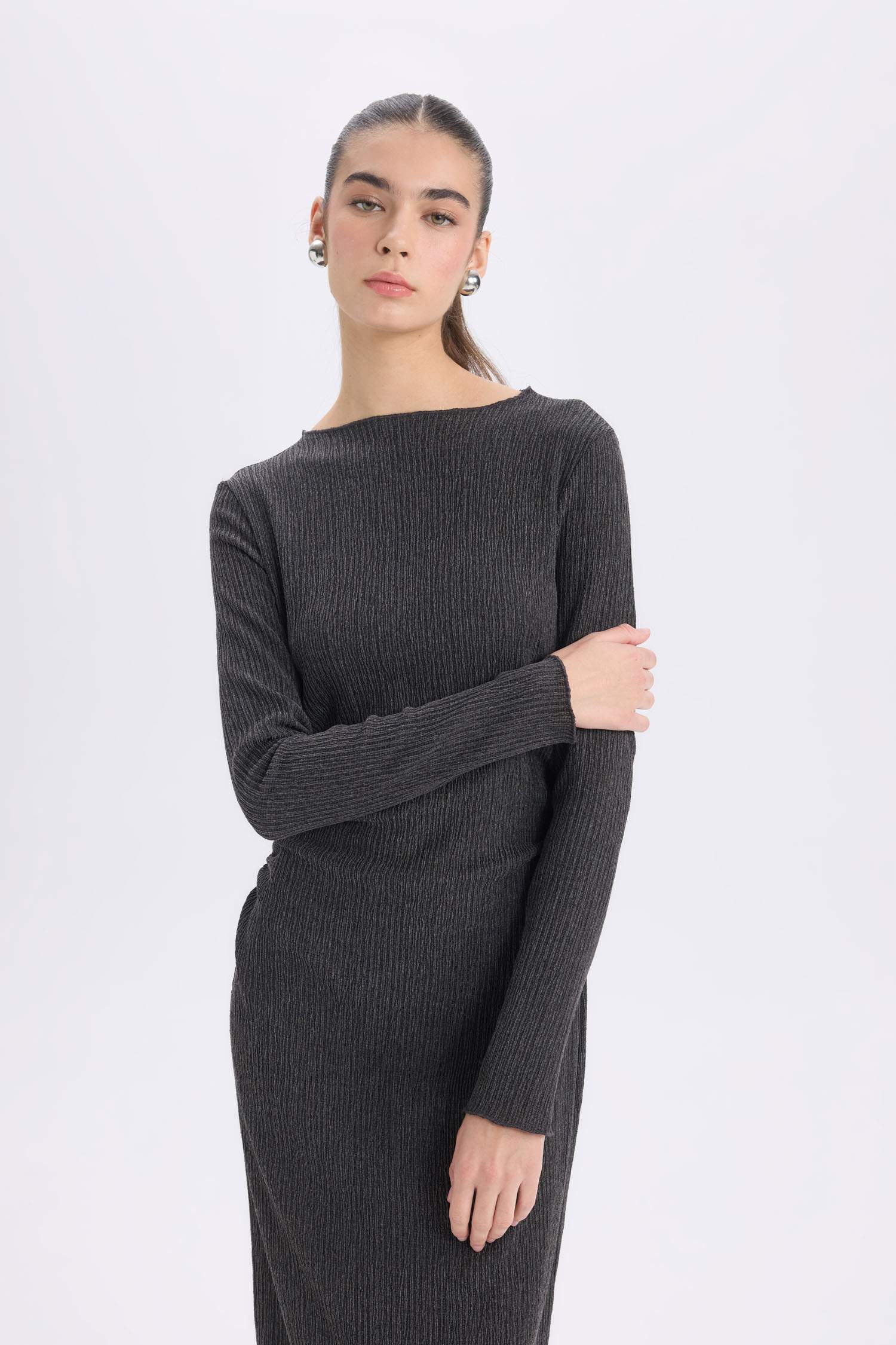 Bodycon Vücudu Saran Yarım Balıkçı Yaka Basic Düz Bürümcük Uzun Kollu Midi Elbise