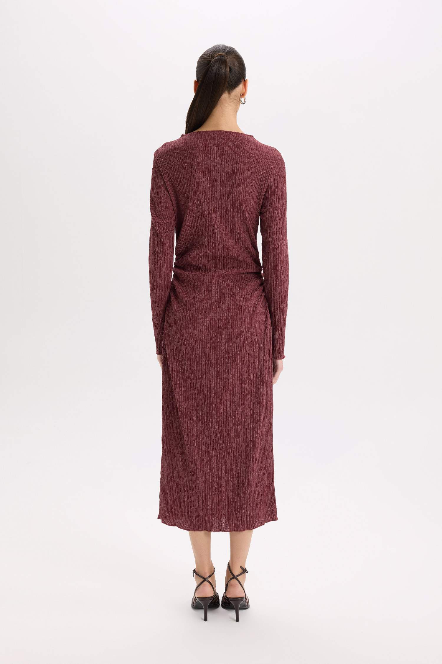 Bodycon Vücudu Saran Yarım Balıkçı Yaka Basic Düz Bürümcük Uzun Kollu Midi Bordo Elbise