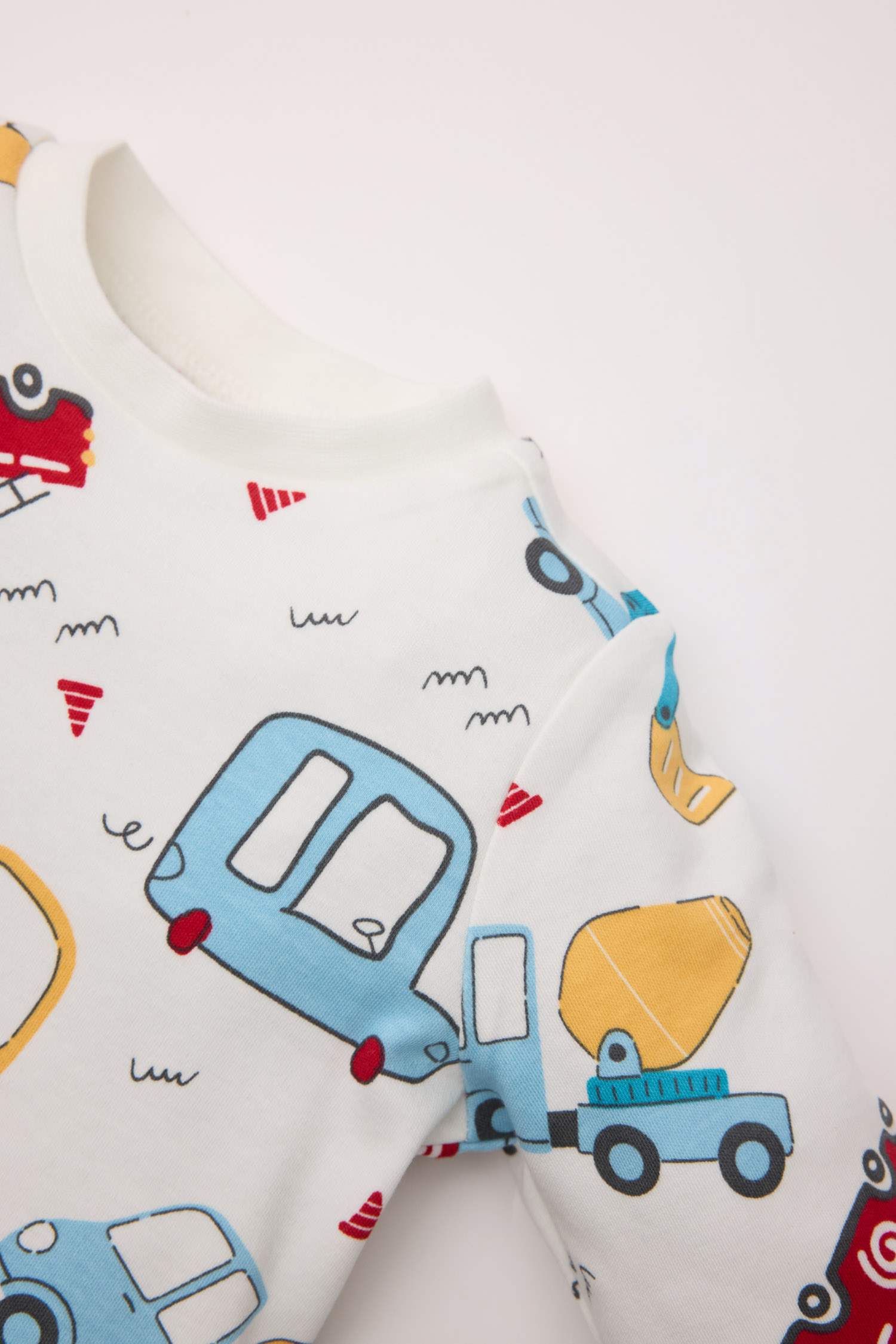 Erkek Bebek Pijama Takımı Araç Baskılı Uzun Kollu Üst Alt