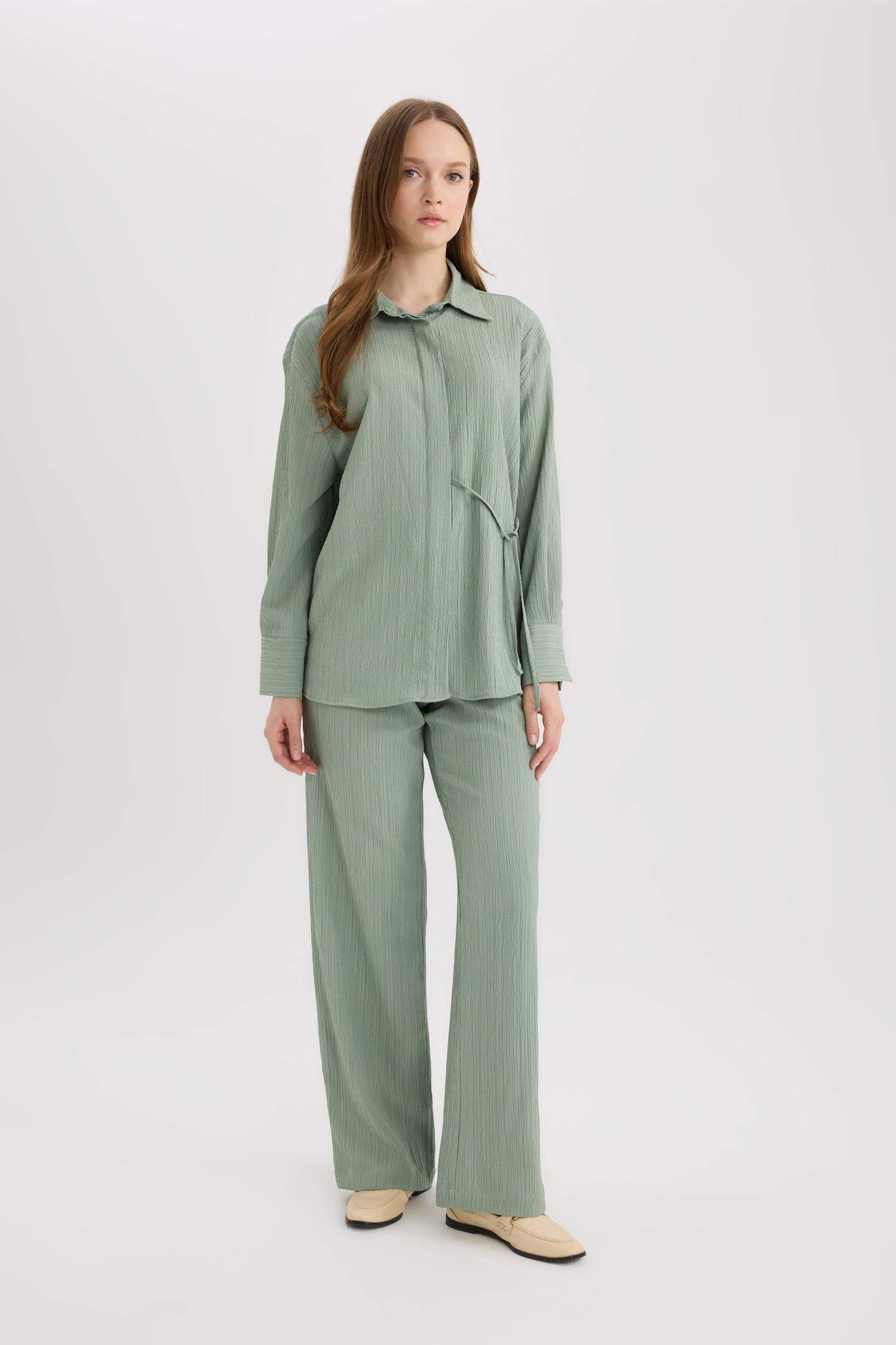 Straight Fit Cep Detaylı Standart Paça Krinkıl Kumaş Pantolon