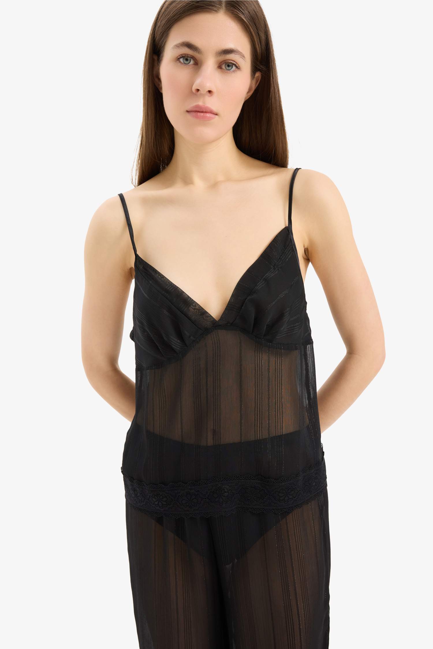 Tül Pijama Takımı Askılı Dantelli Üst Beli Lastikli Uzun Alt-Fall in Love