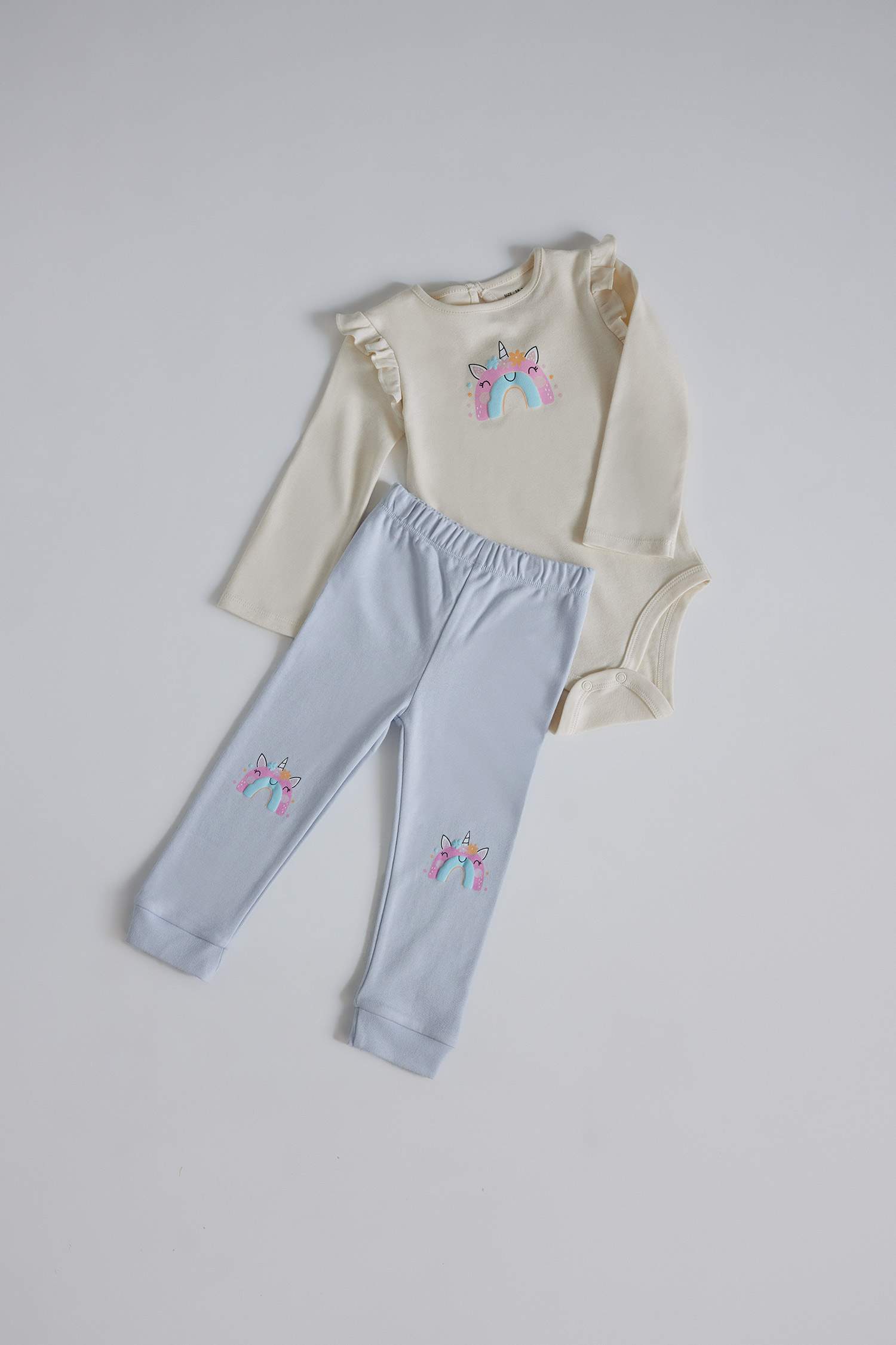 Baby Girl Unicorn Printed Snap Body Bottom 2 Piece Set