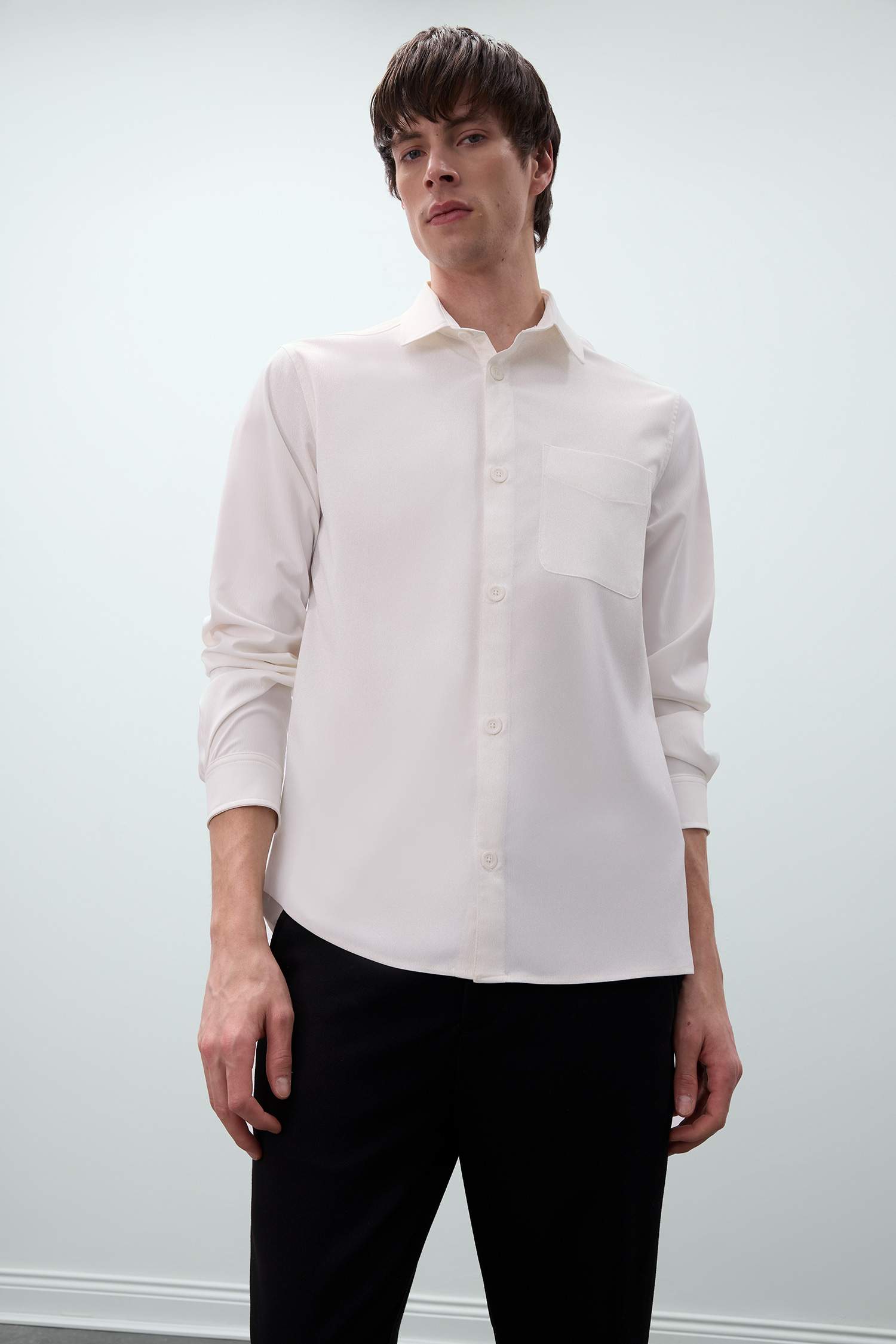 Рубашка стандартного кроя