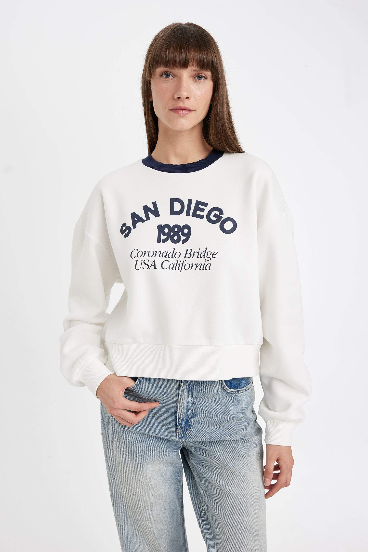 Boxy Fit Bisiklet Yaka Baskılı Kalın  Sweatshirt