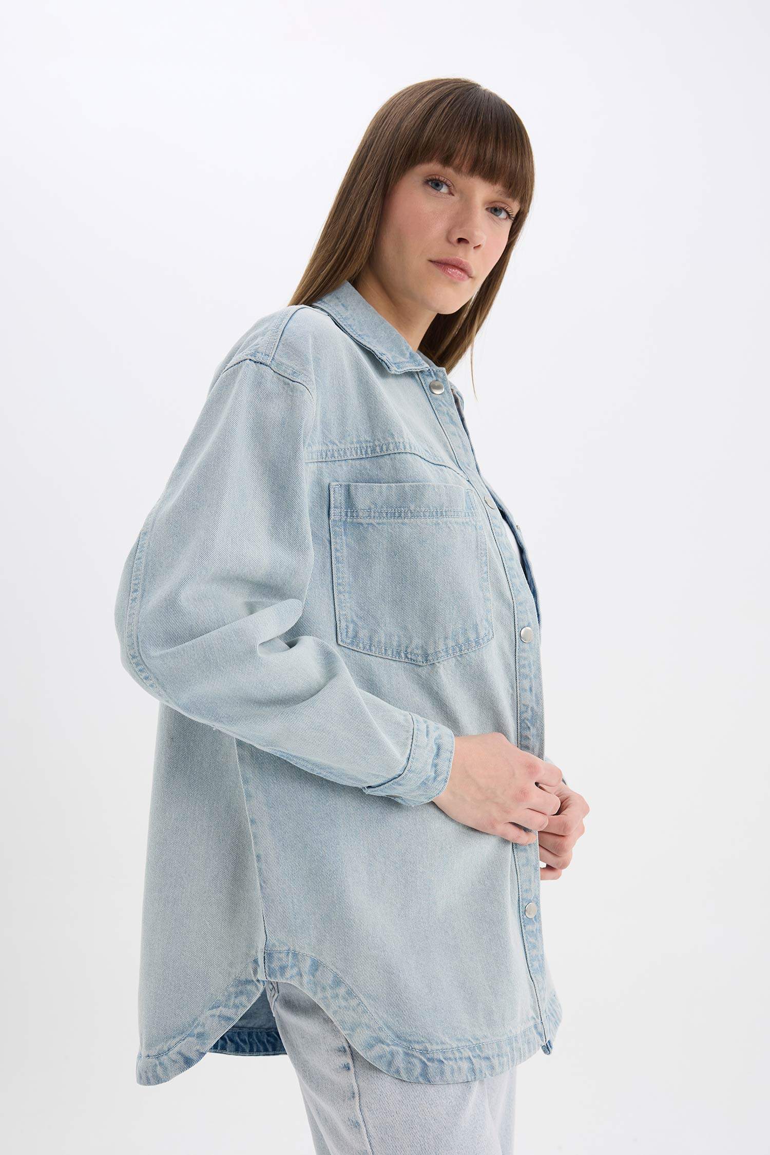 Джинсовая куртка