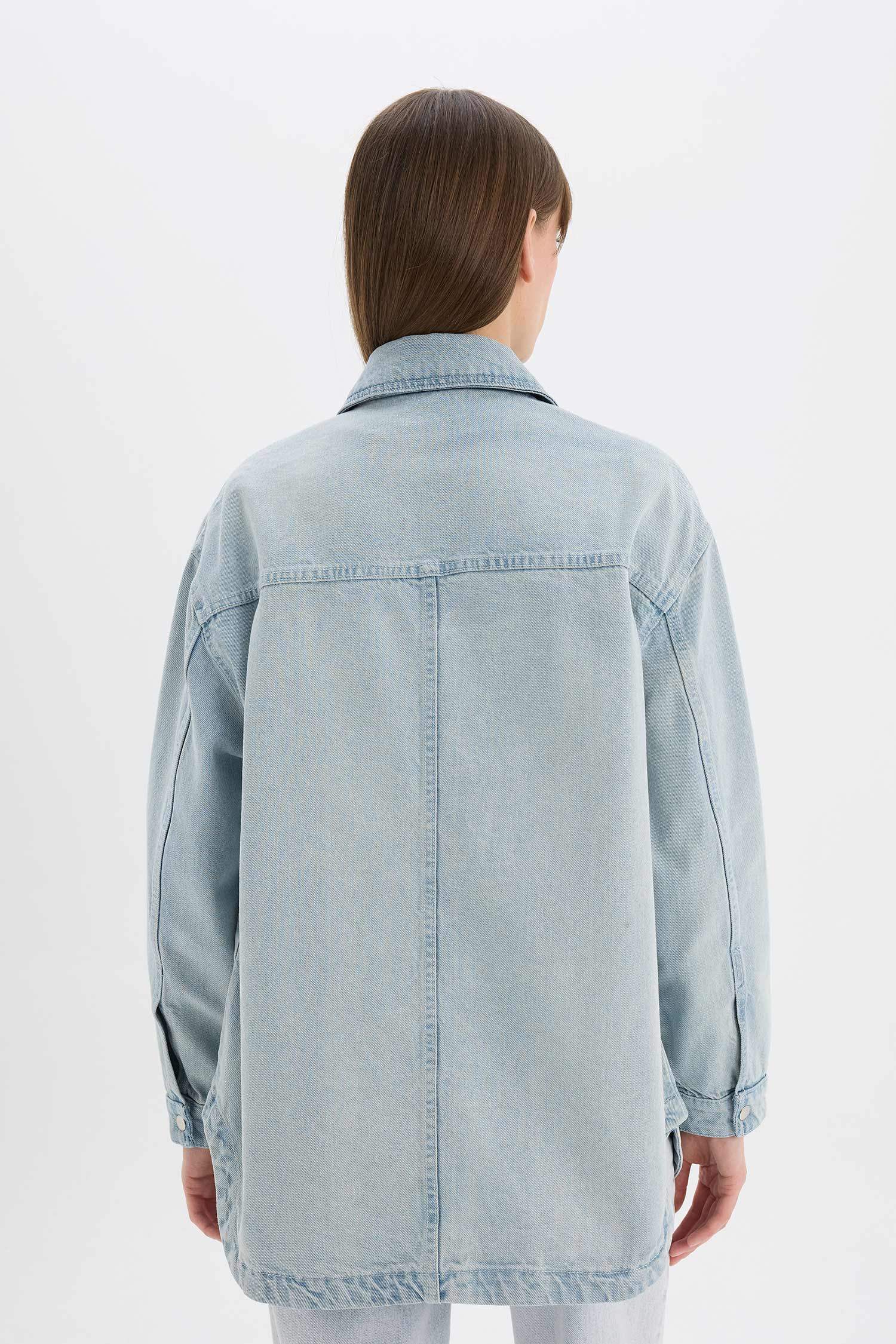 Джинсовая куртка