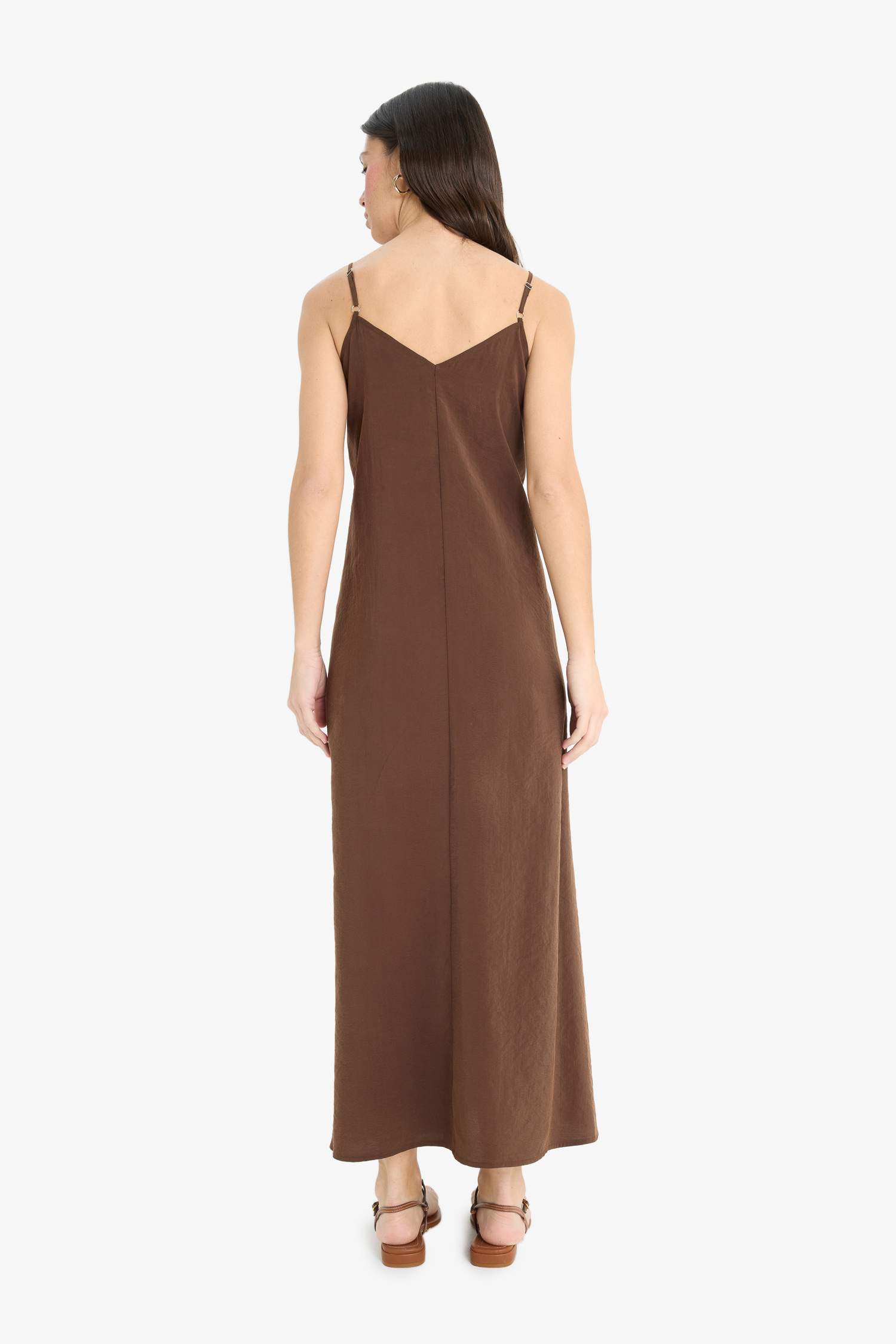 A Kesim V Yaka Modal Kolsuz Maxi Elbise