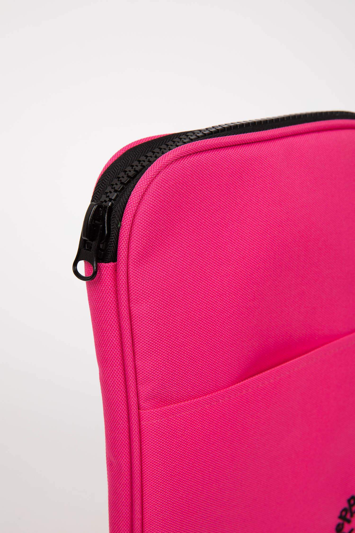 Peppythings x DeFacto Tablet Çantası