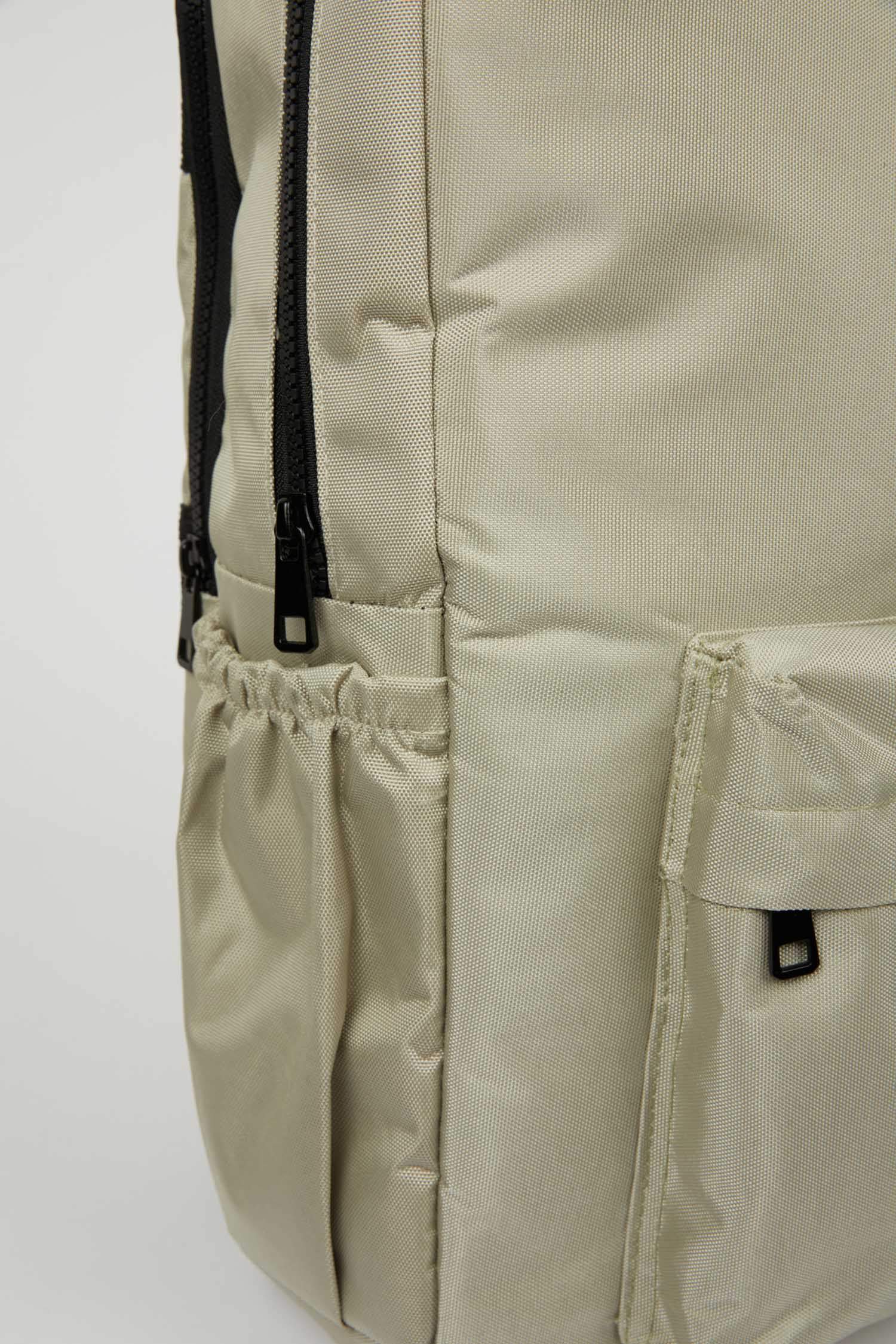 جنطة ظهر من Peppythings x DeFacto