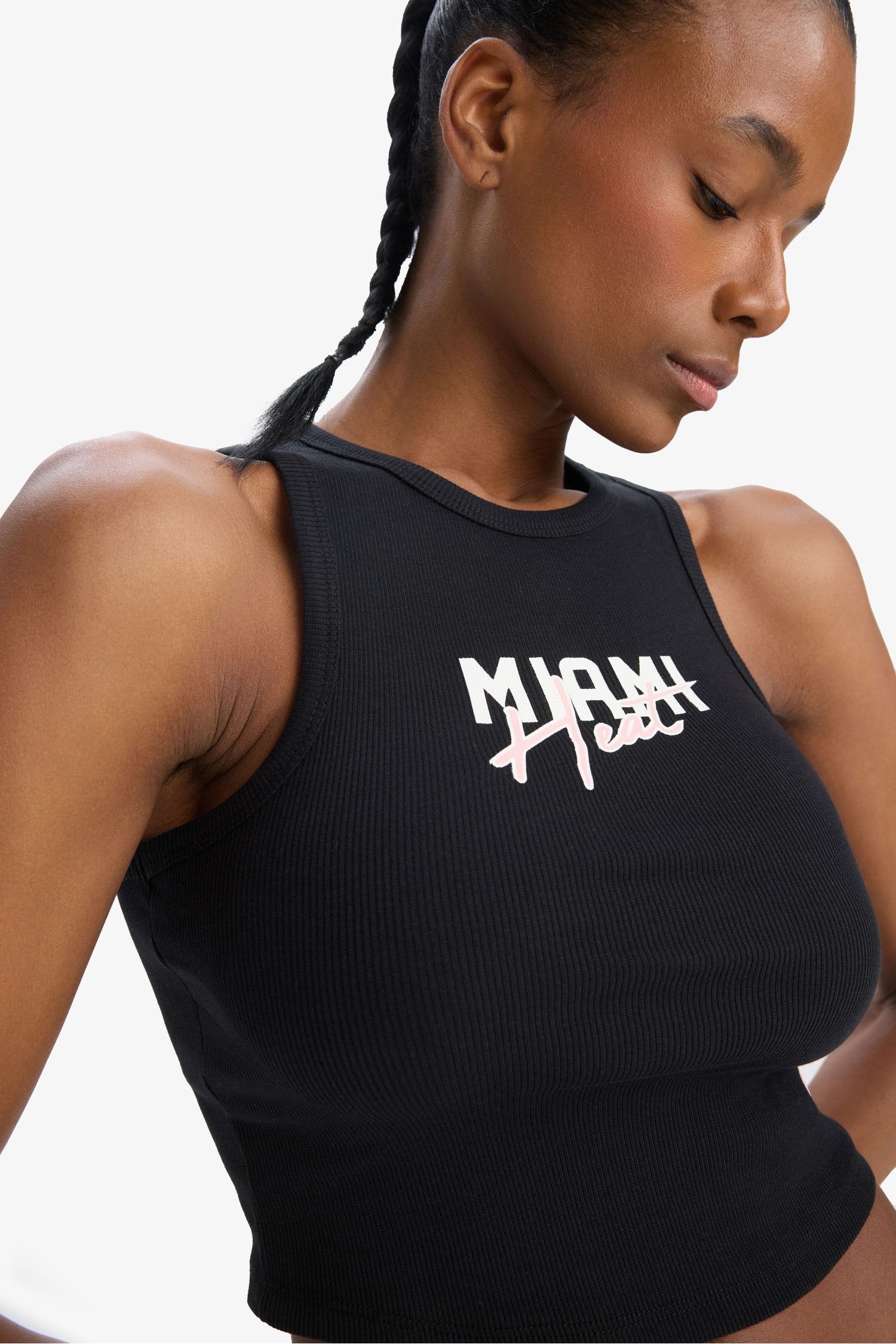 DeFactoFit NBA Miami Heat Crop Top Bisiklet Yaka Fitilli Kaşkorse Sporcu Atlet