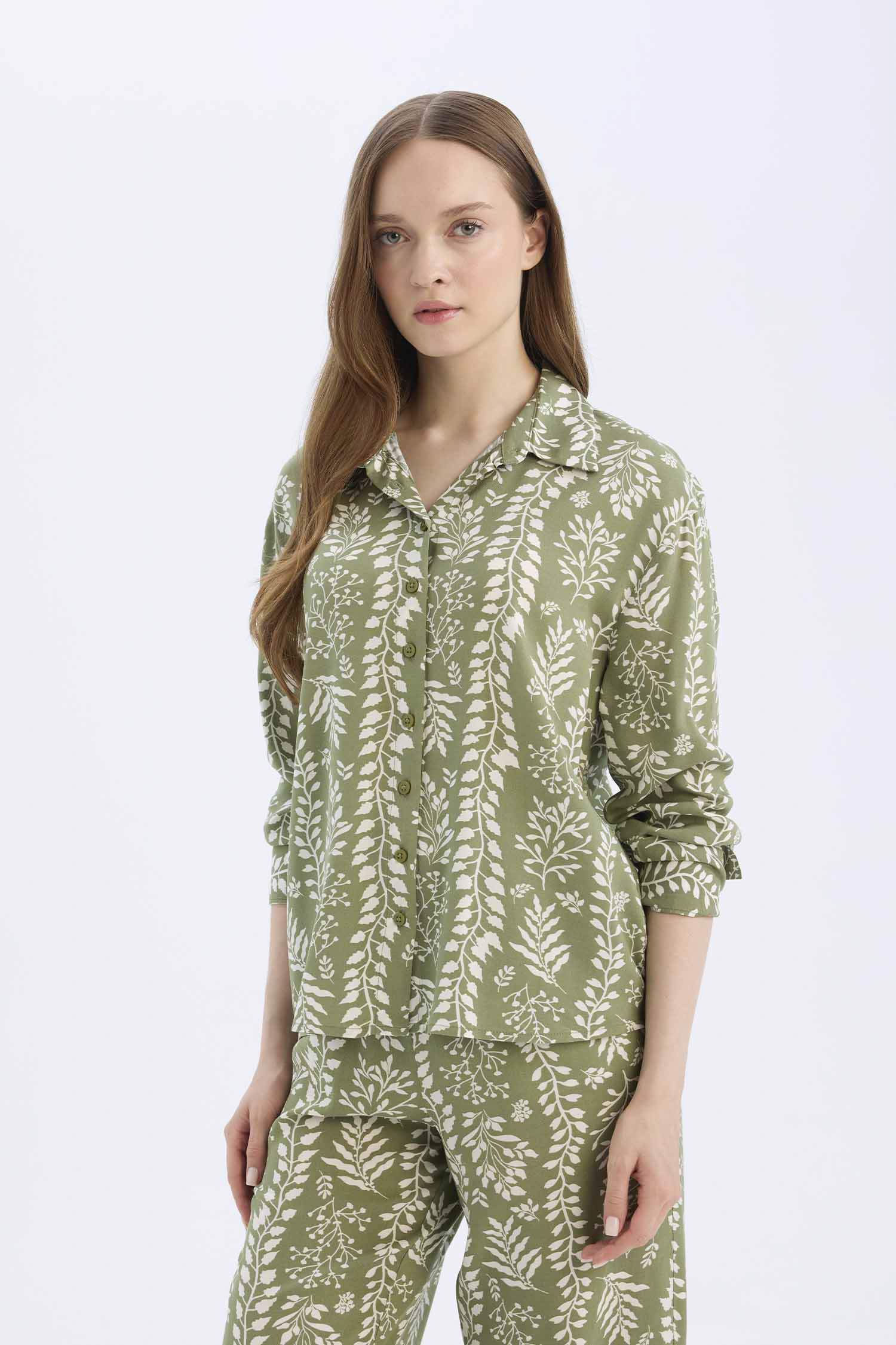 Regular Fit Desenli Uzun Kollu Gömlek