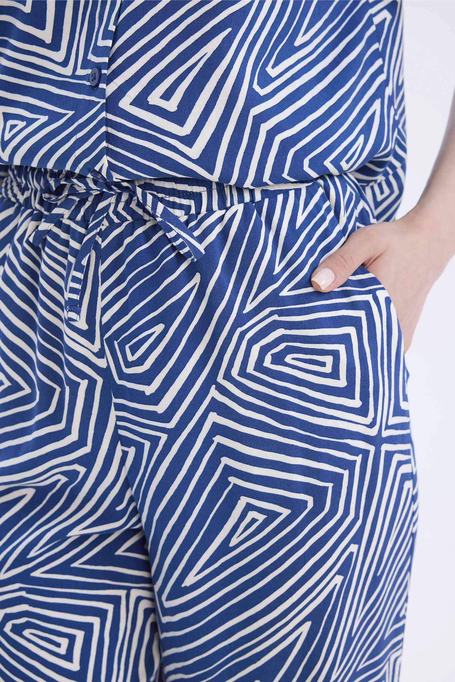 Regular Fit Desenli Beli Lastikli Düz Paça Pantolon