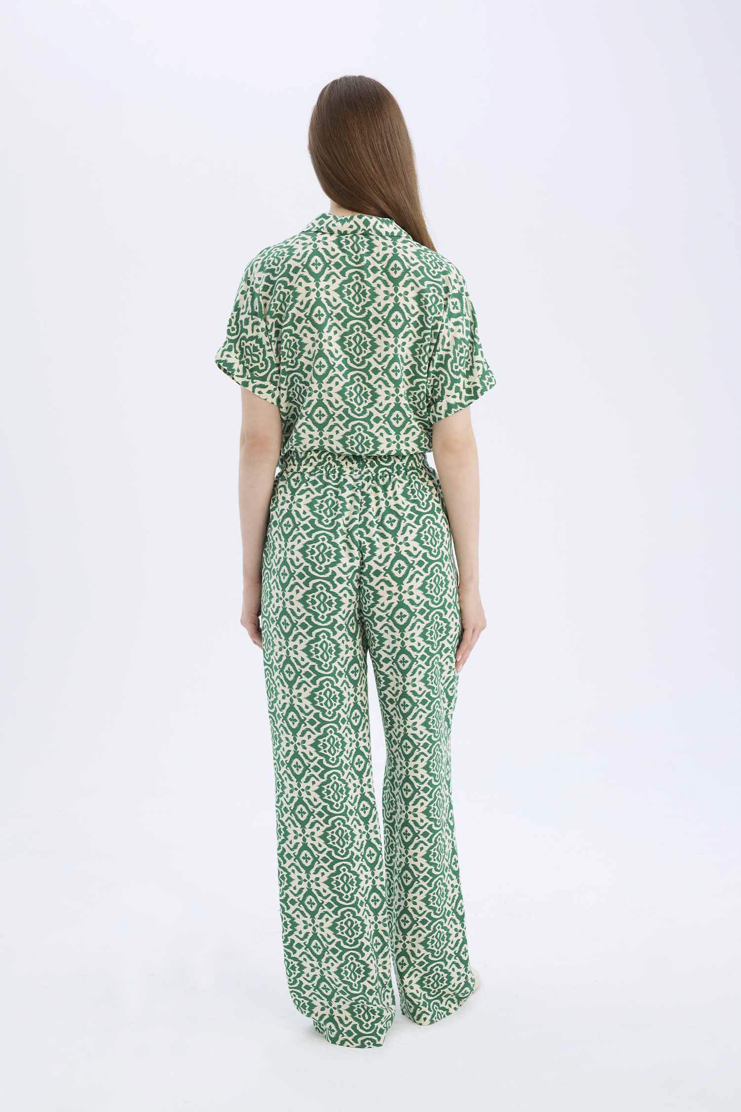 Regular Fit Desenli Beli Lastikli Düz Paça Pantolon