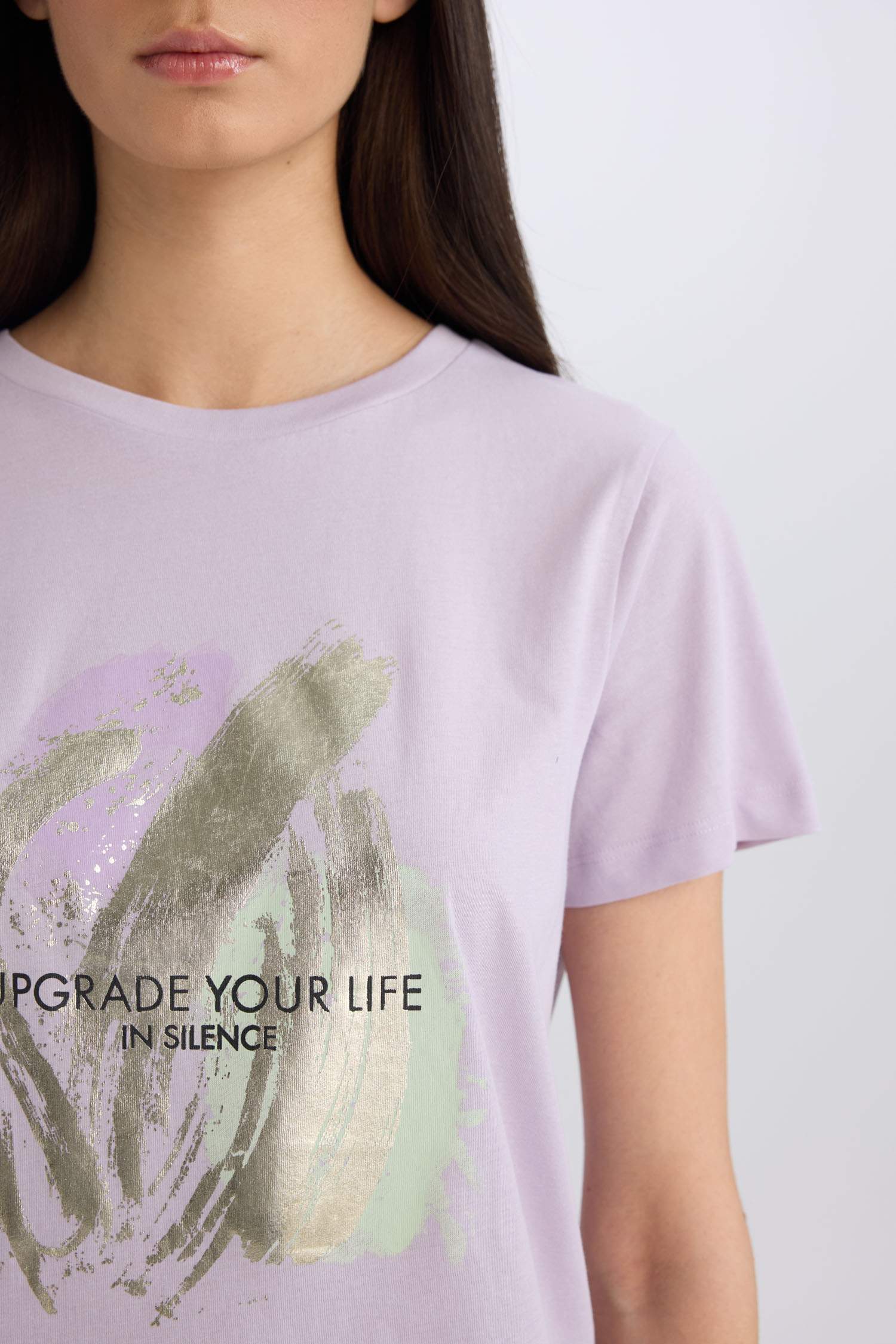 تيشيرت نص ردن قصة عادية بياخة مستديرة