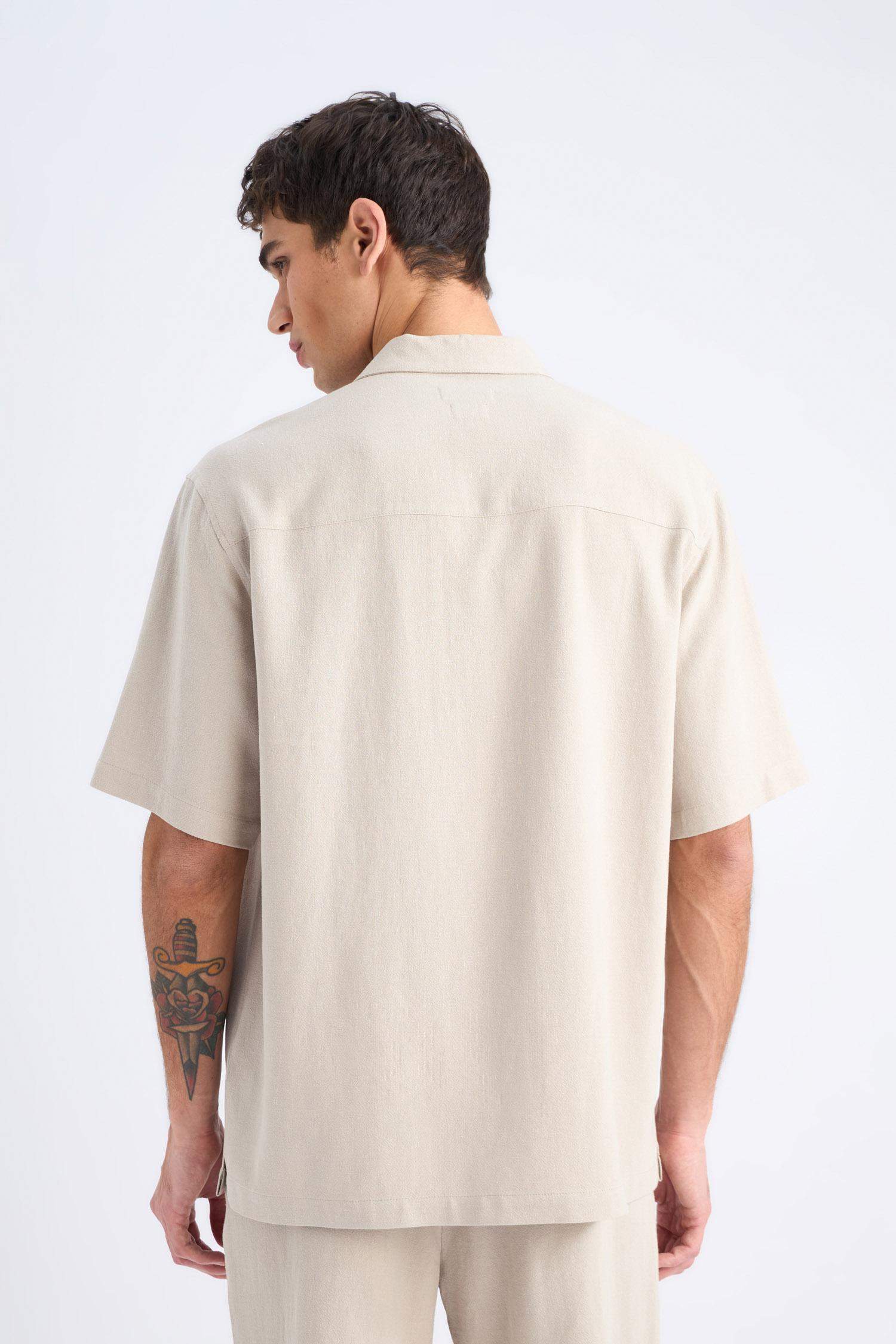 Relax Fit Resort Neck Cotton Short Sleeve Shirt