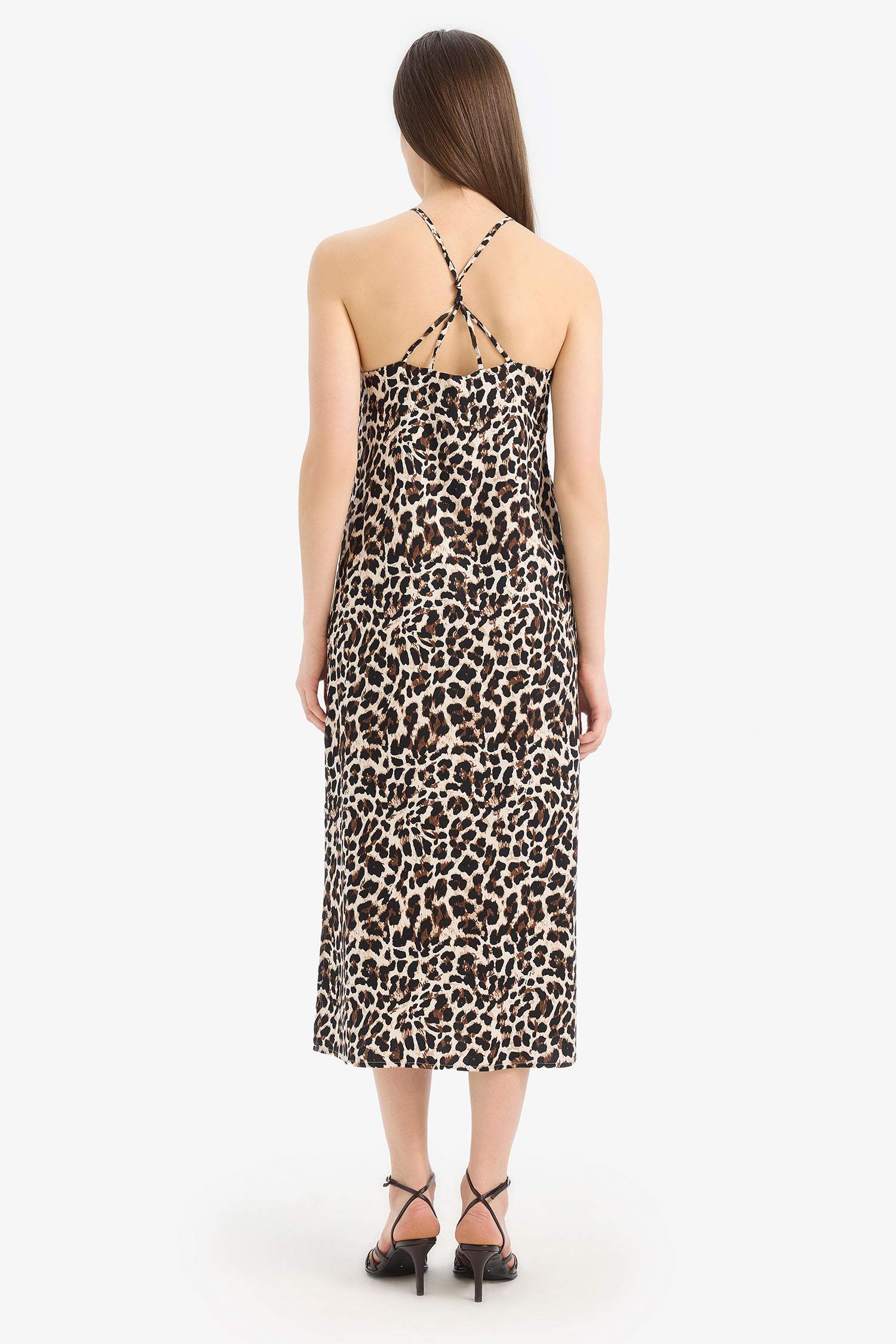 فستان ميدي بدون كم بطبعة تايجر قصة مستقيمة