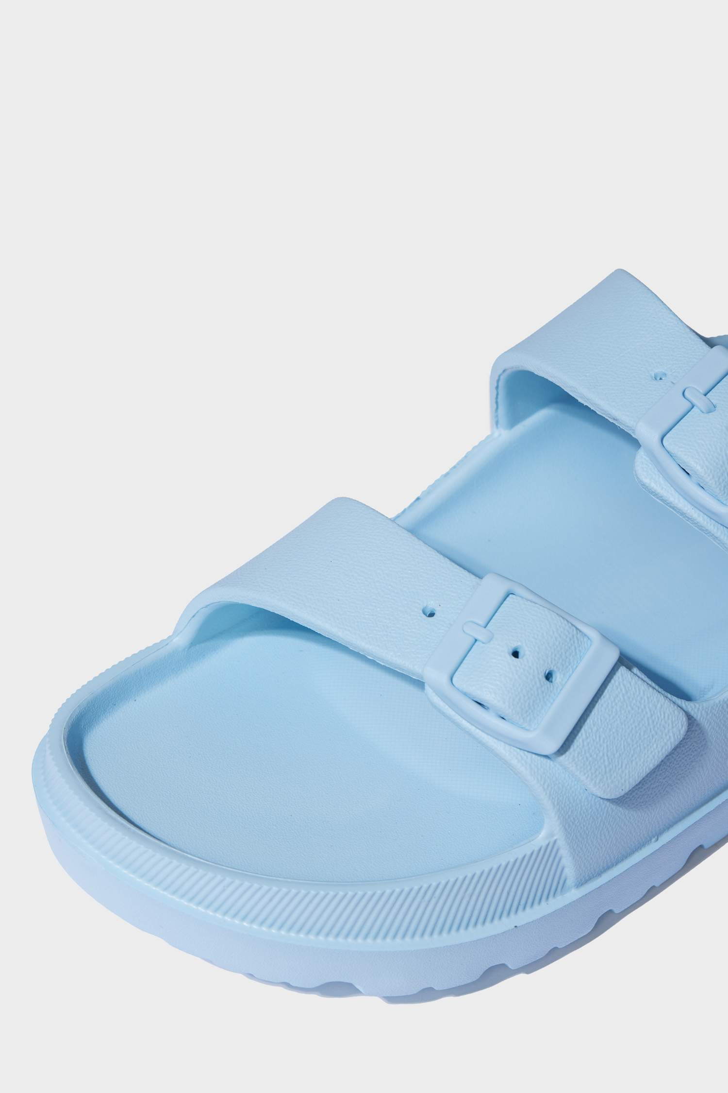 Әйелдерге эва тәпішке