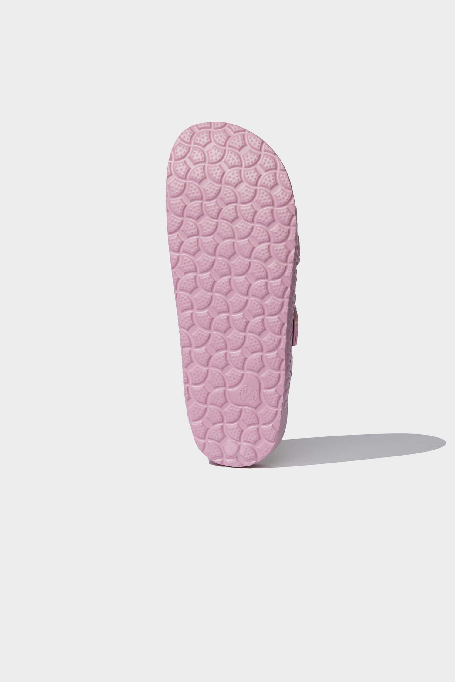 شبشب إيفا بكعب مسطح