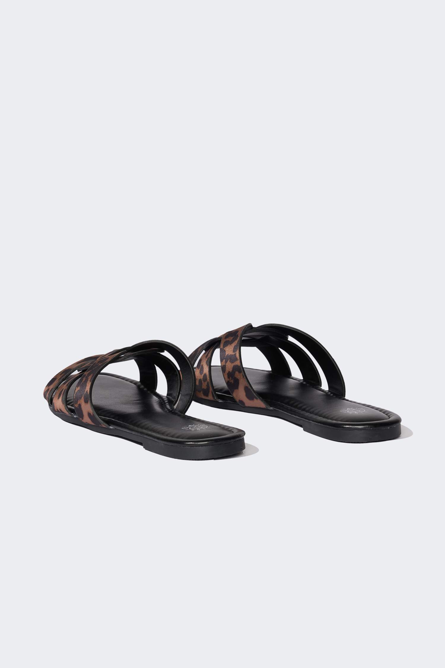 Kadın Düz Taban Suni Deri Terlik