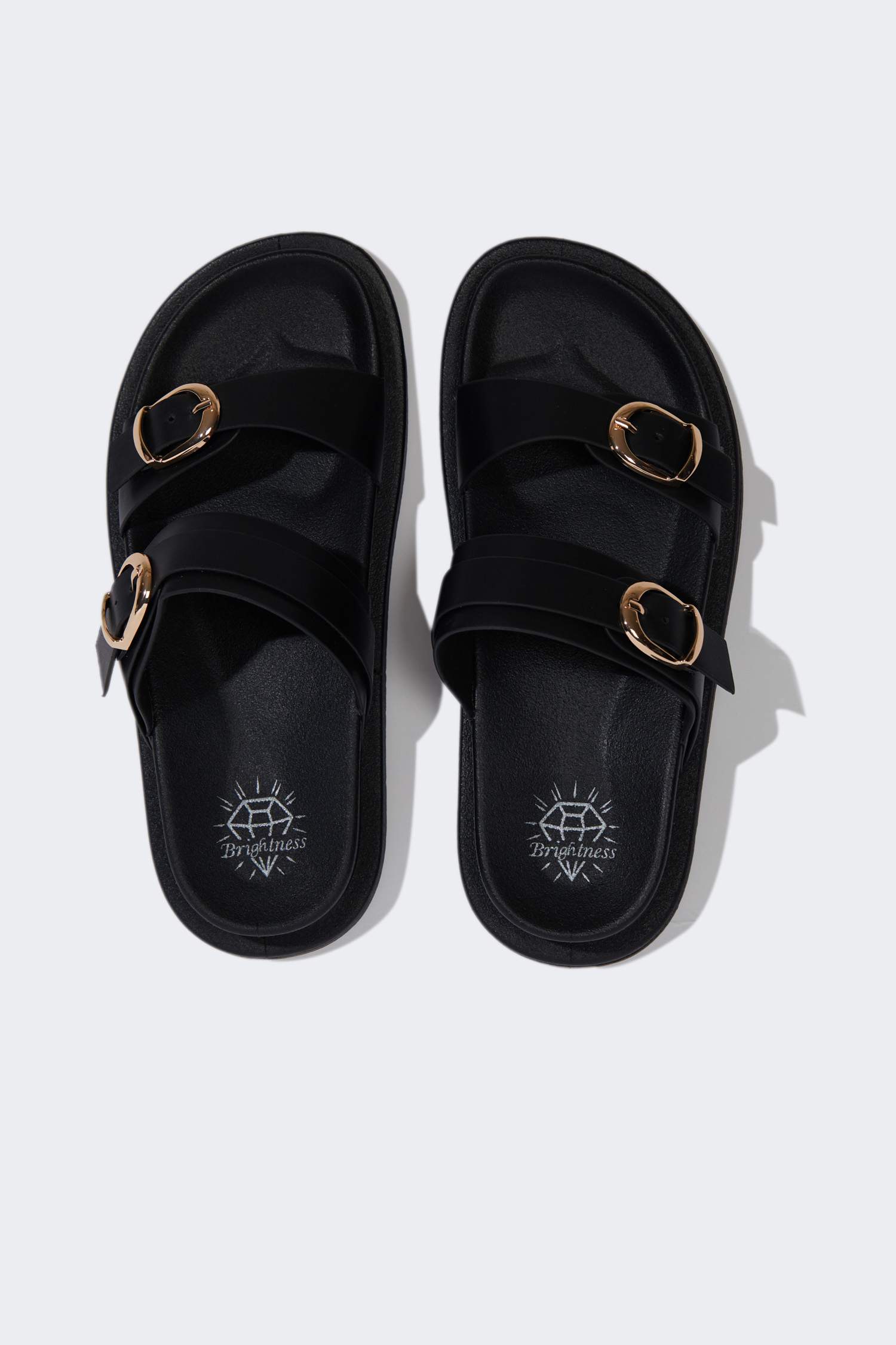 شبشب حريمي جلد صناعي بكعب مسطح