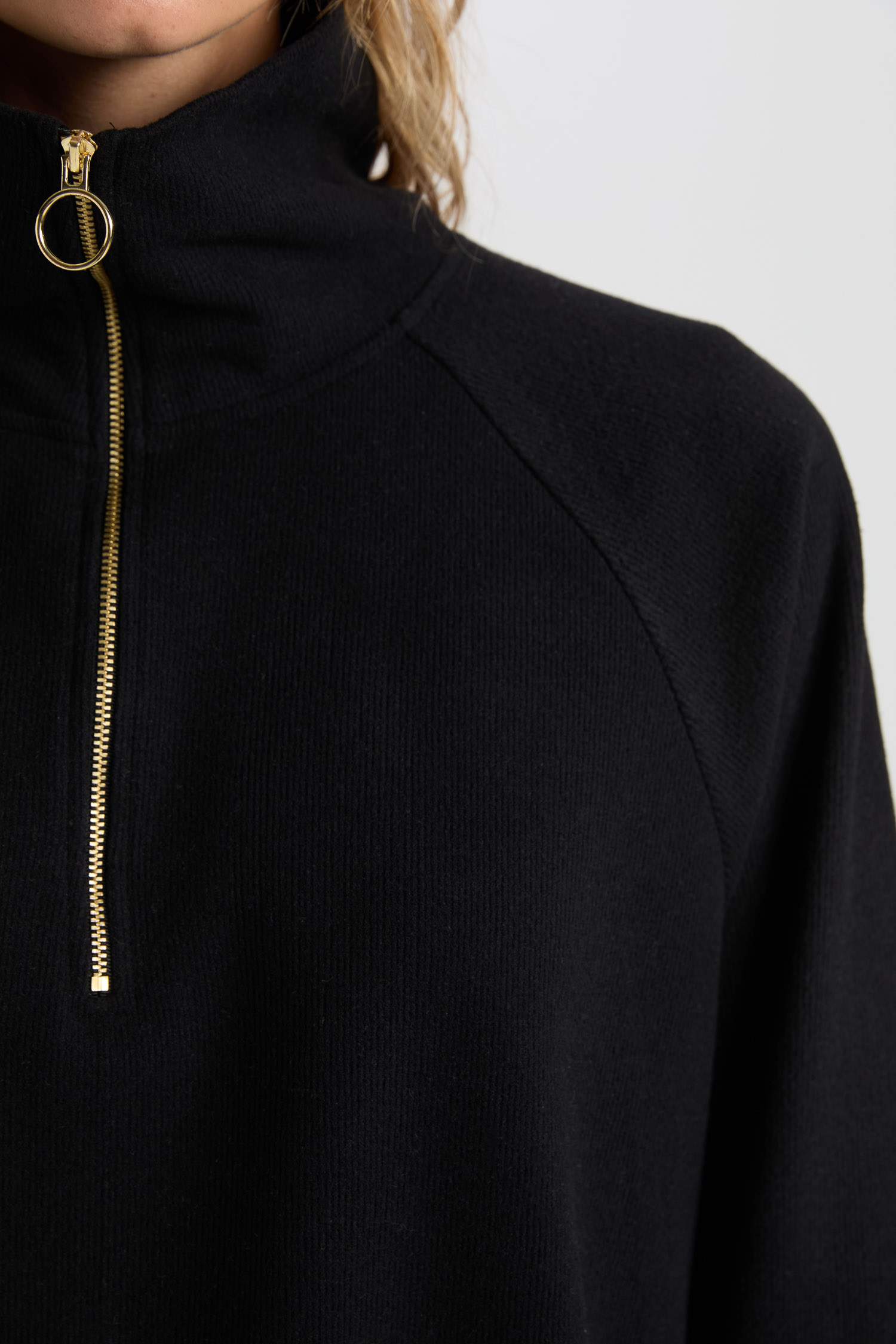 Sweat-shirt Coupe Régulière à manches longues et Col montant à Fermeture Zip