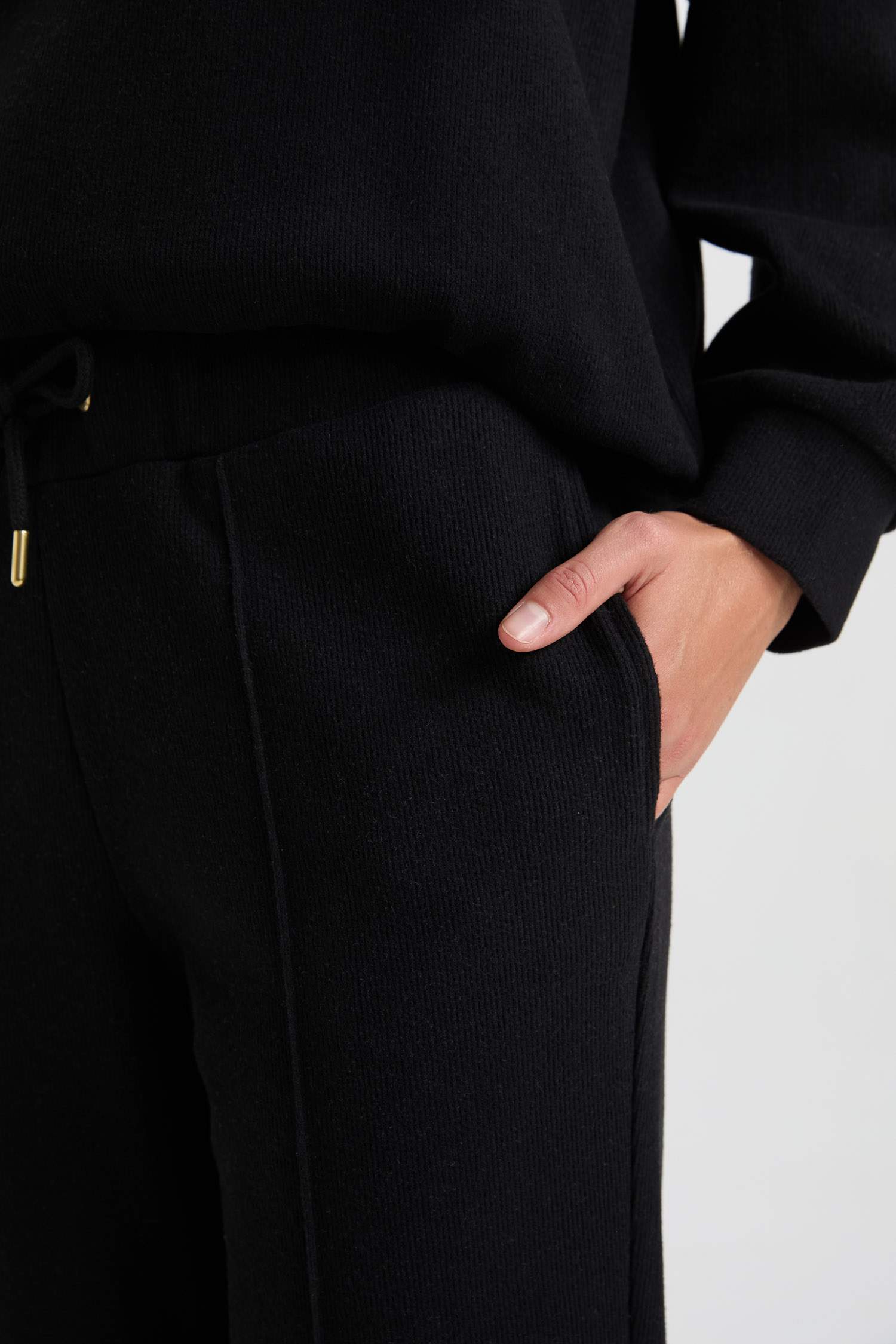 Pantolon Beli Lastikli Basic Düz Bağcıklı Cepli Paça Katlamalı Uzun Boy Siyah