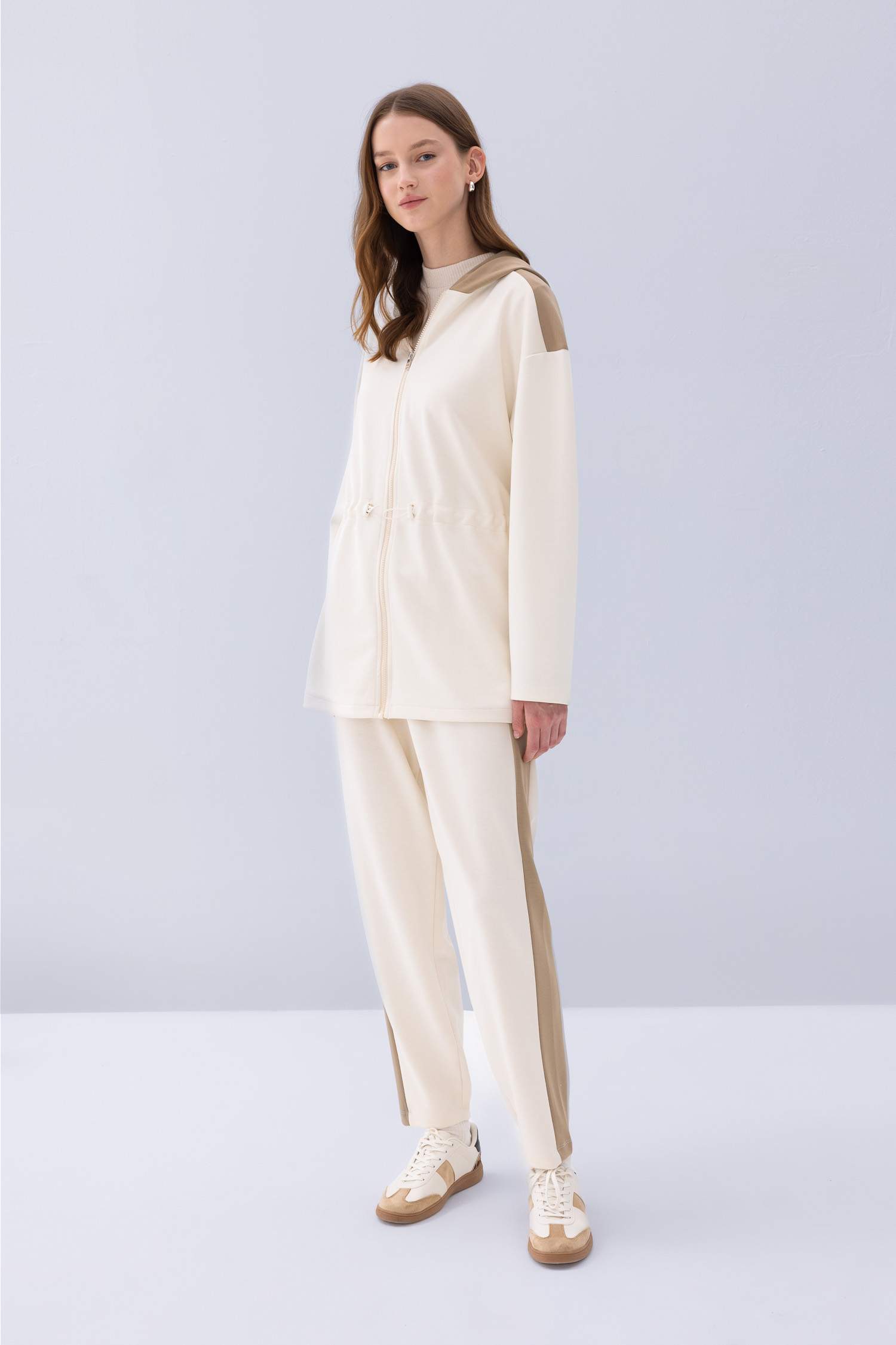 Beli Lastikli Yan Şeritli Harem Pantolon