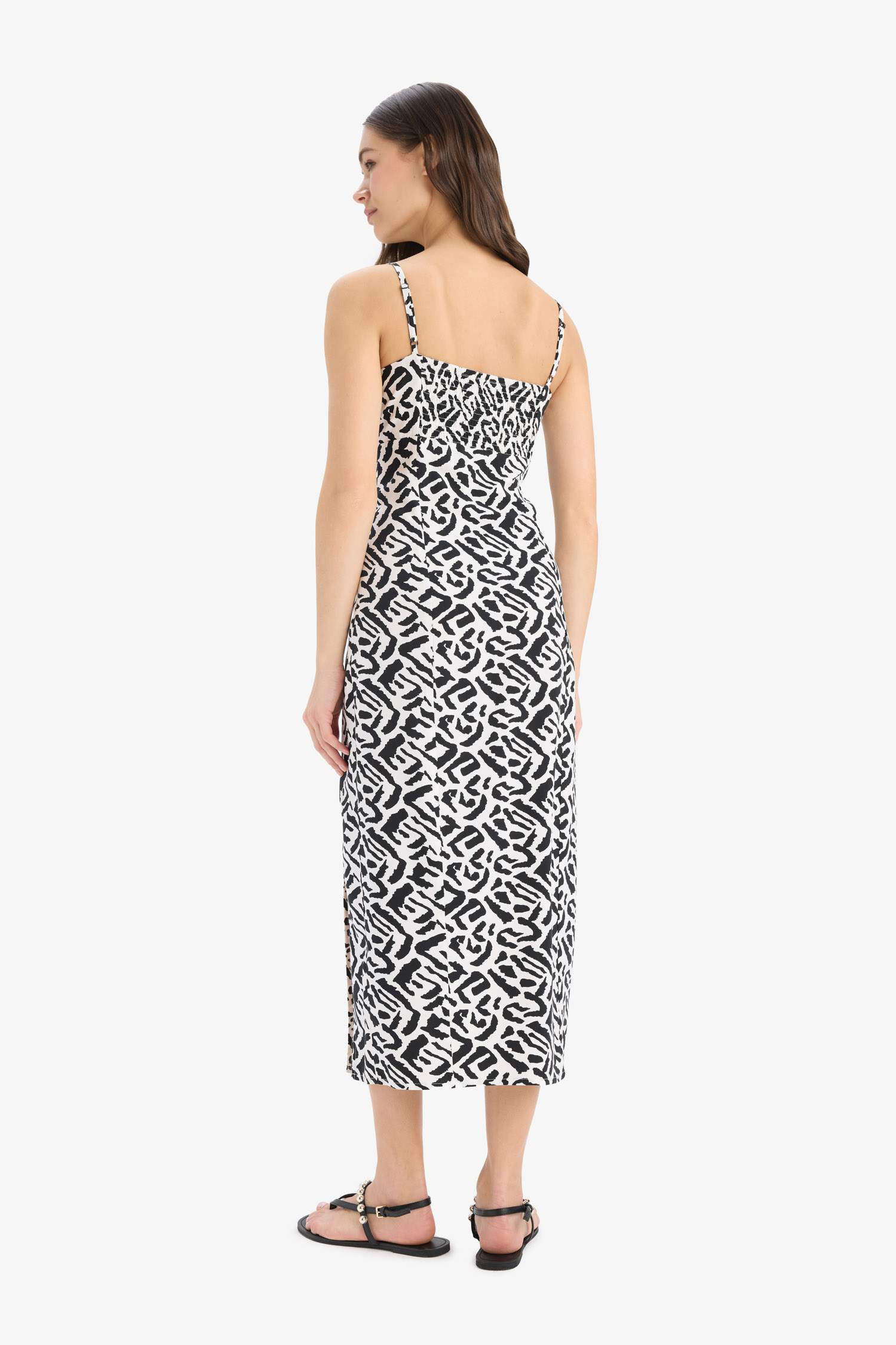 فستان ميدي كت مطبوع قصة مستقيمة بياخة مدورة