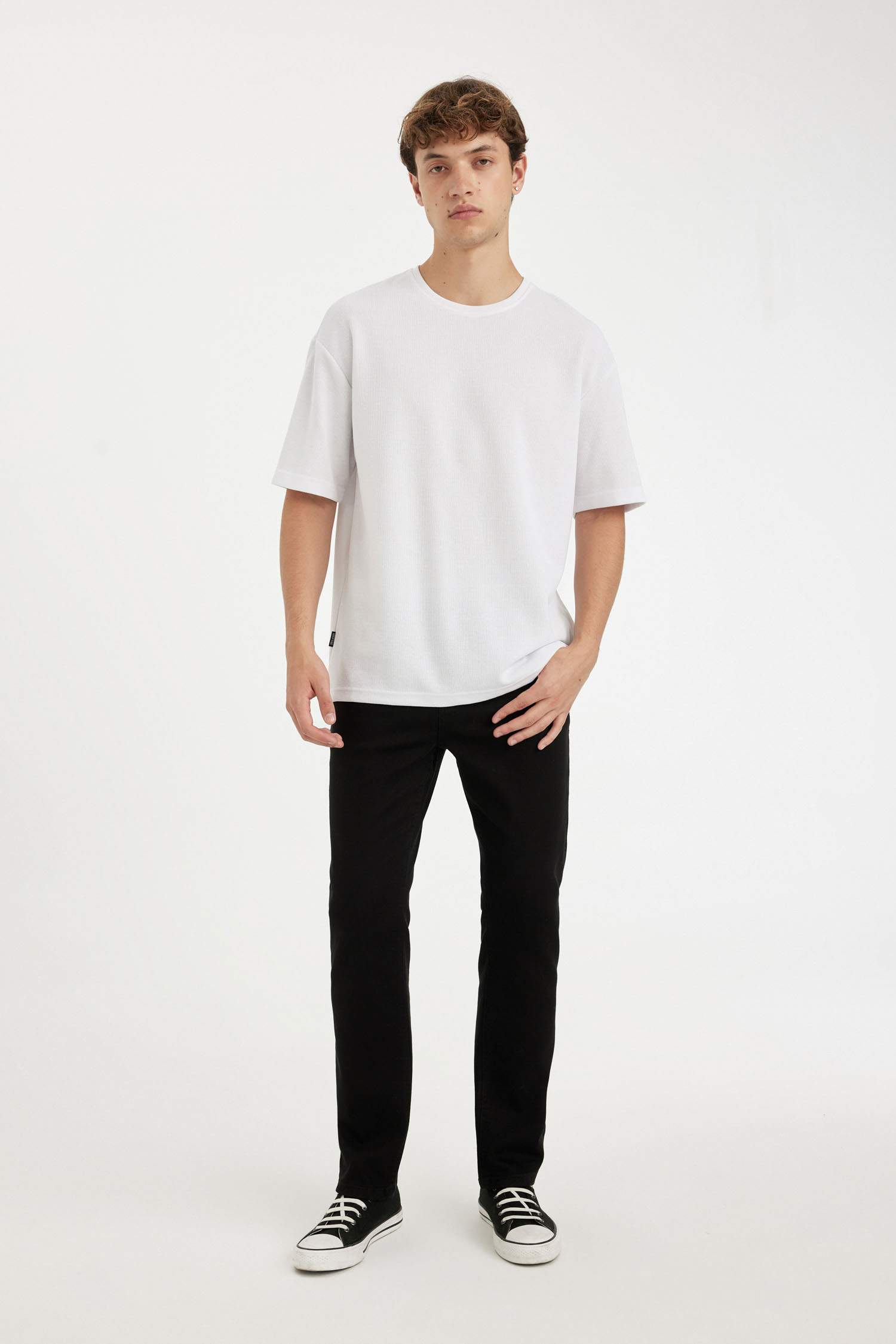 Jean à coupe droite à taille normale