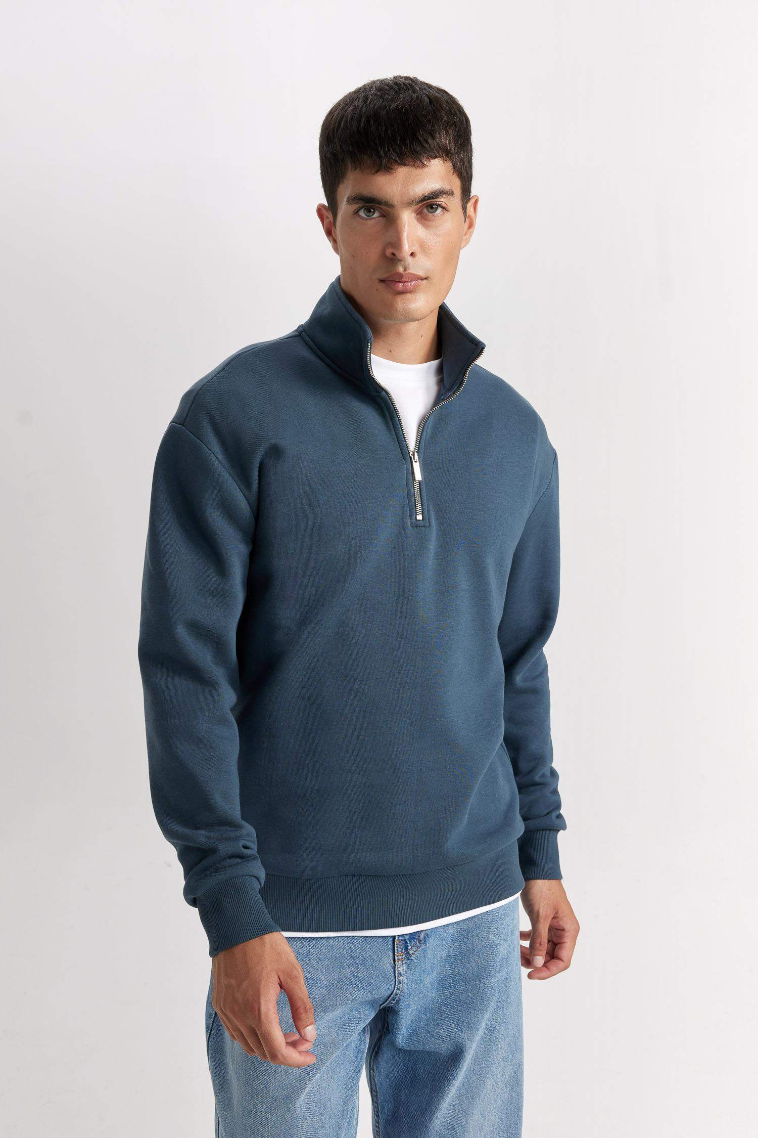3 İplik Pamuklu Şardonlu İçi Polarlı Comfort Regular Fit Rahat Kalıp Dik Yaka Fermuarlı Kalın Sweatshirt