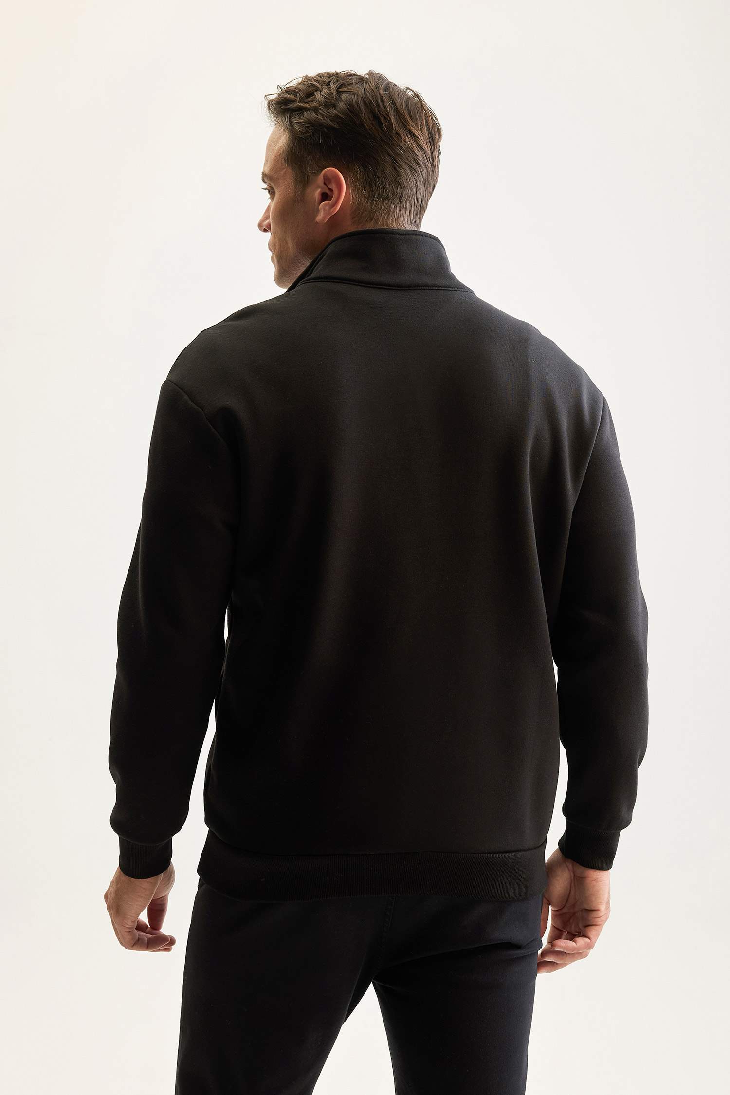 Siyah 3 İplik Pamuklu Şardonlu İçi Polarlı Comfort Regular Fit Rahat Kalıp Dik Yaka Fermuarlı Kalın Sweatshirt