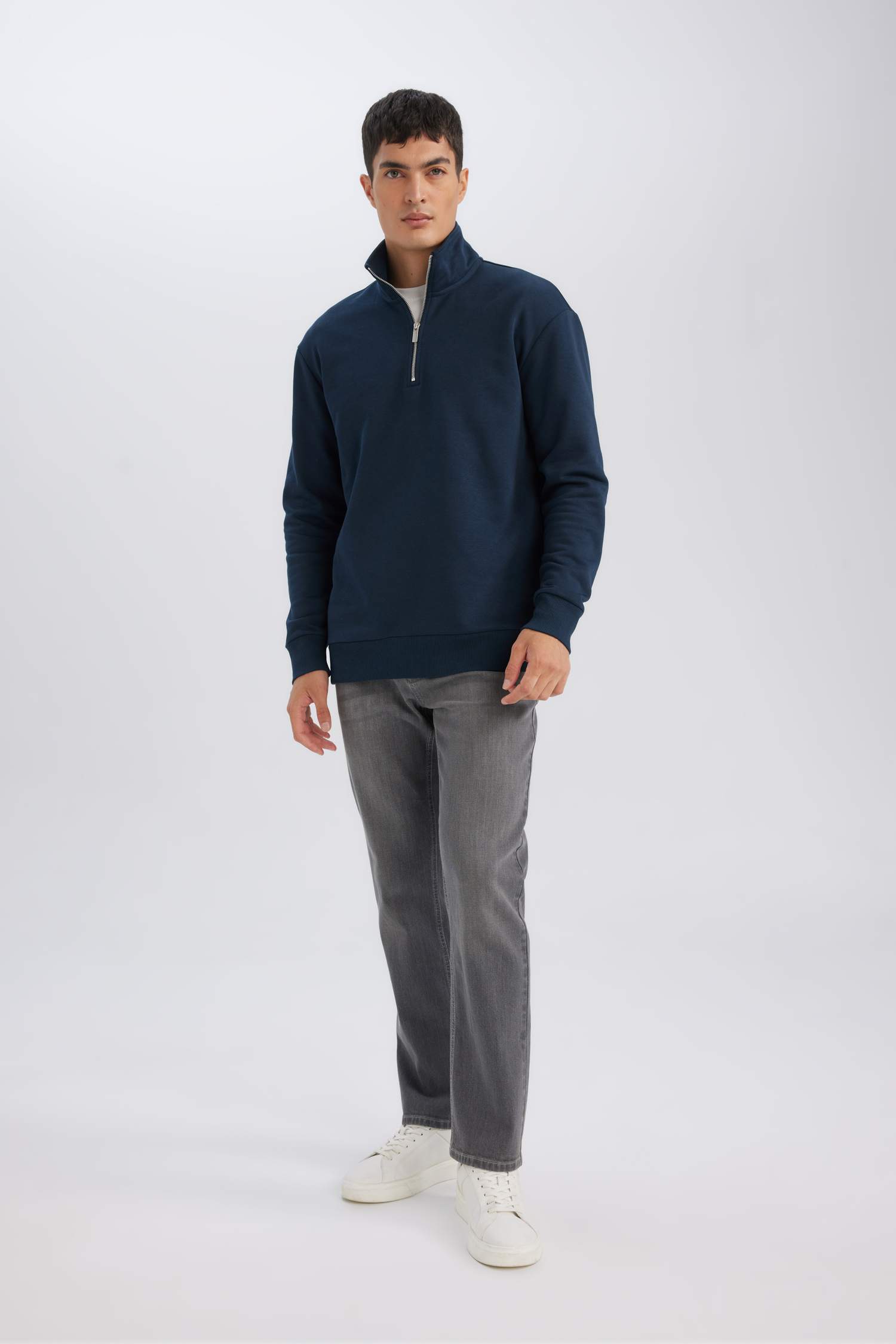 Lacivert 3 İplik Pamuklu Şardonlu İçi Polarlı Comfort Regular Fit Rahat Kalıp Dik Yaka Fermuarlı Kalın Sweatshirt