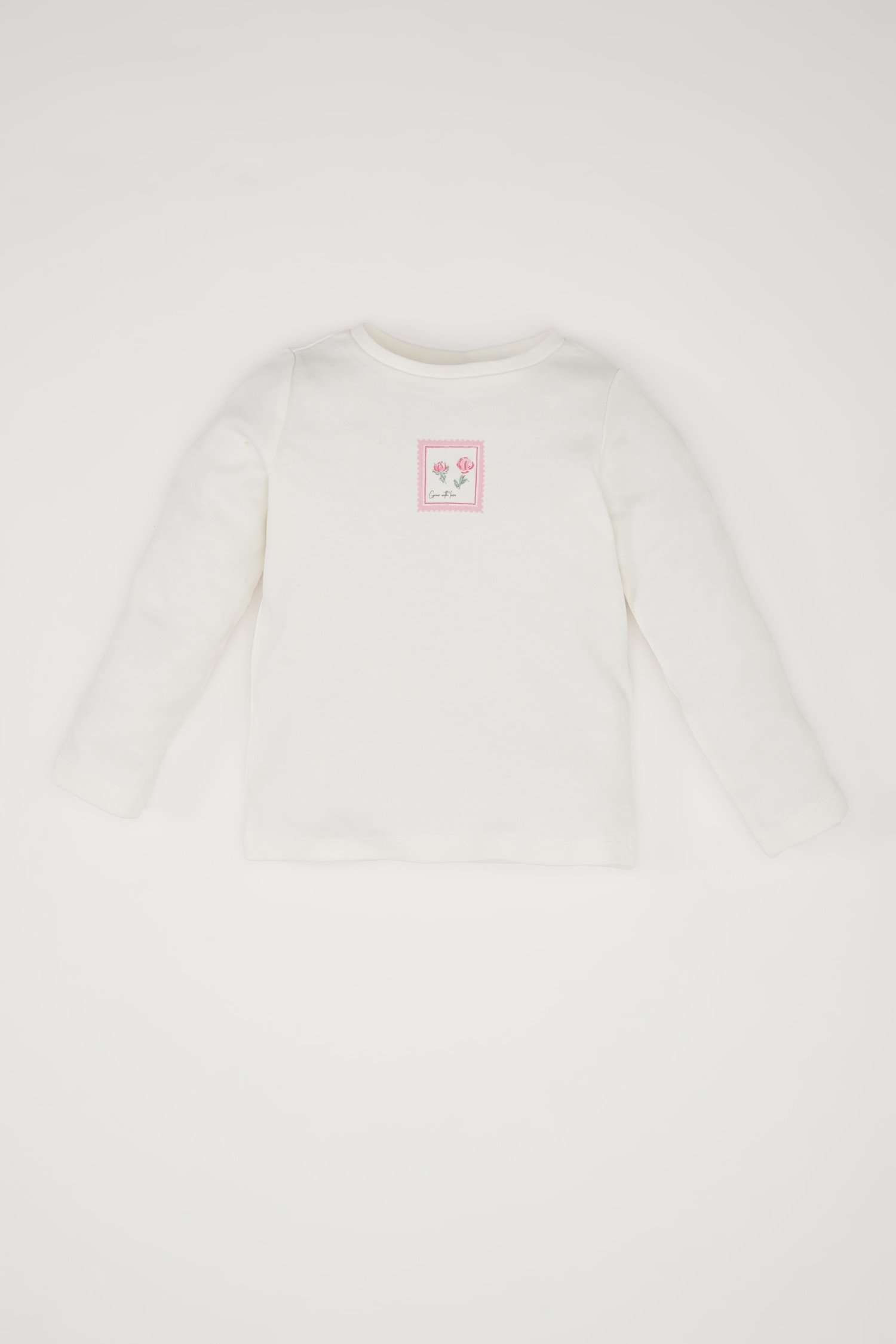 طقم بودي برقبة مستديرة و سالوبيت من قطعتين