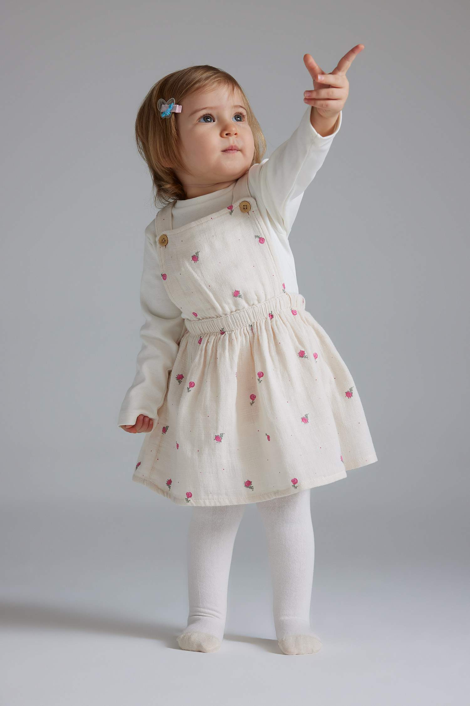 Kız Bebek 3'lü Takım Müslin Çiçekli Uzun Kollu Tişört Salopet Elbise Külotlu Çorap 
