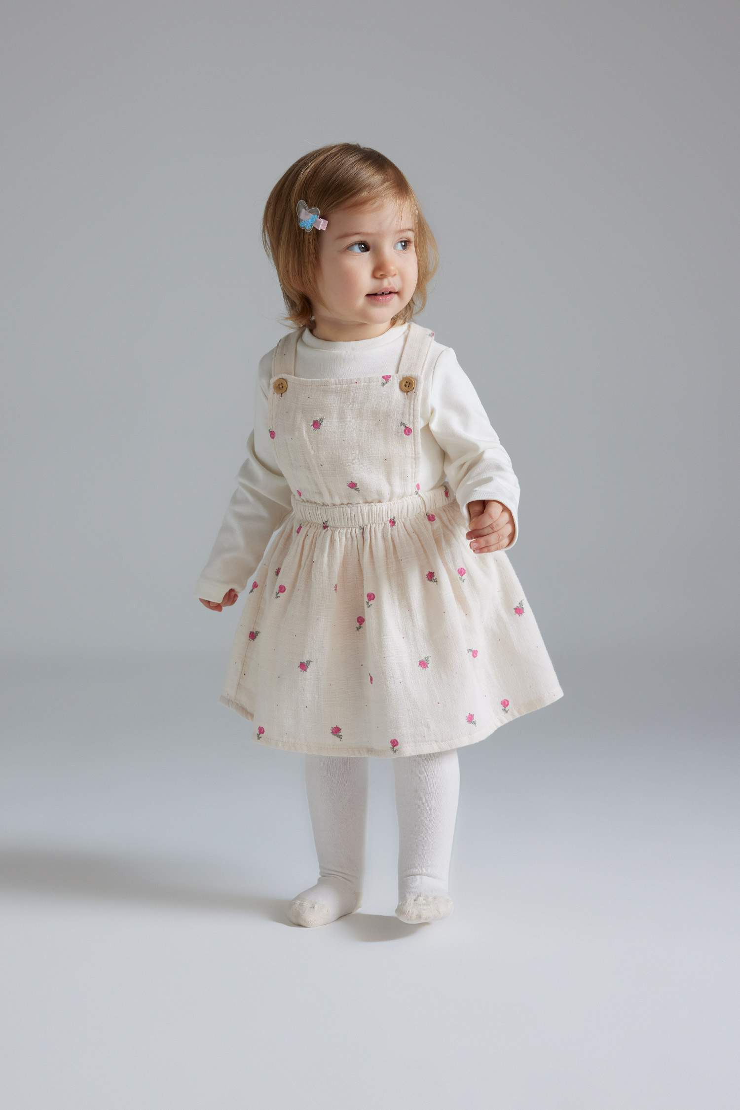 Kız Bebek 3'lü Takım Müslin Çiçekli Uzun Kollu Tişört Salopet Elbise Külotlu Çorap 