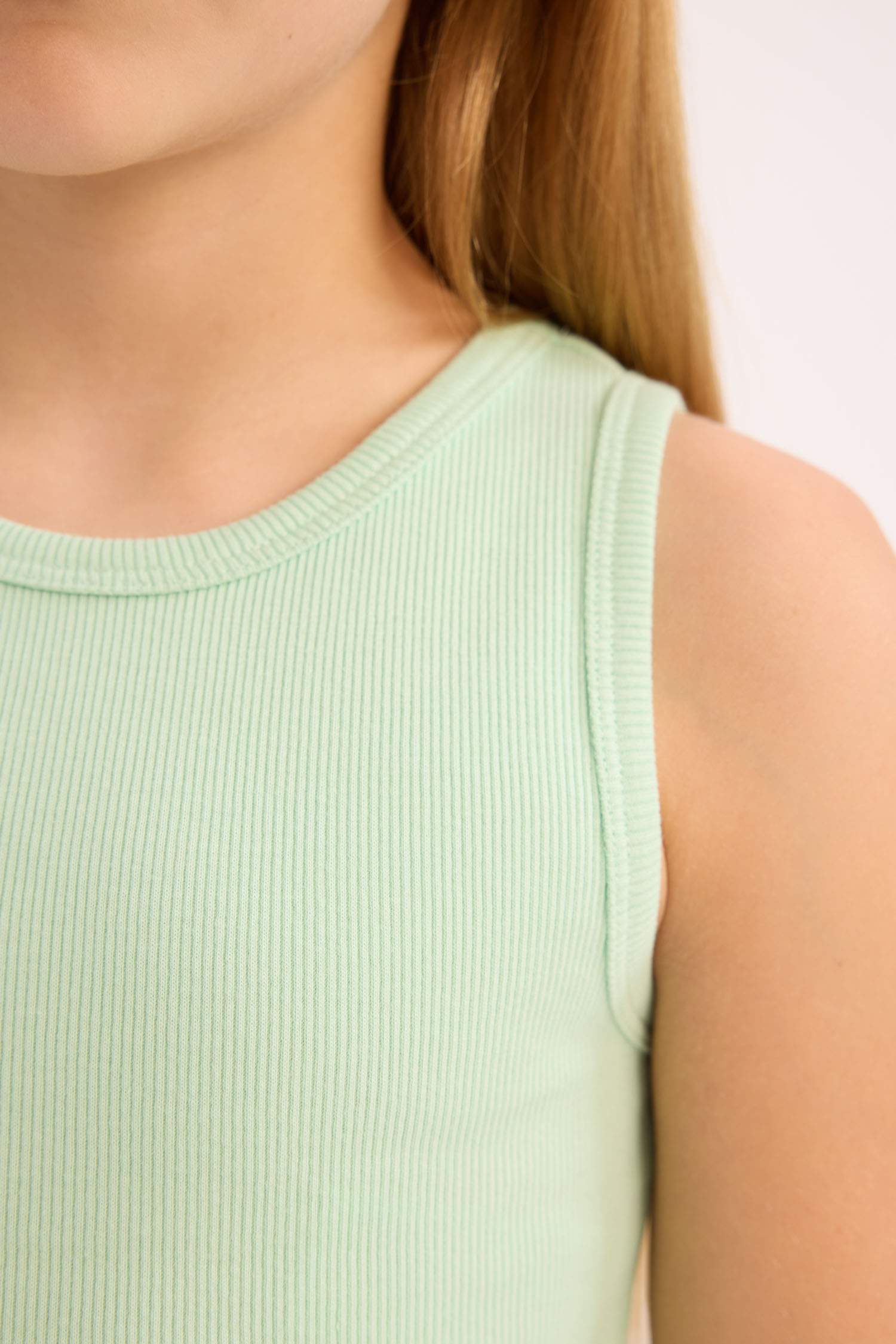 Kız Çocuk Bisiklet Yaka Basic Düz Atlet