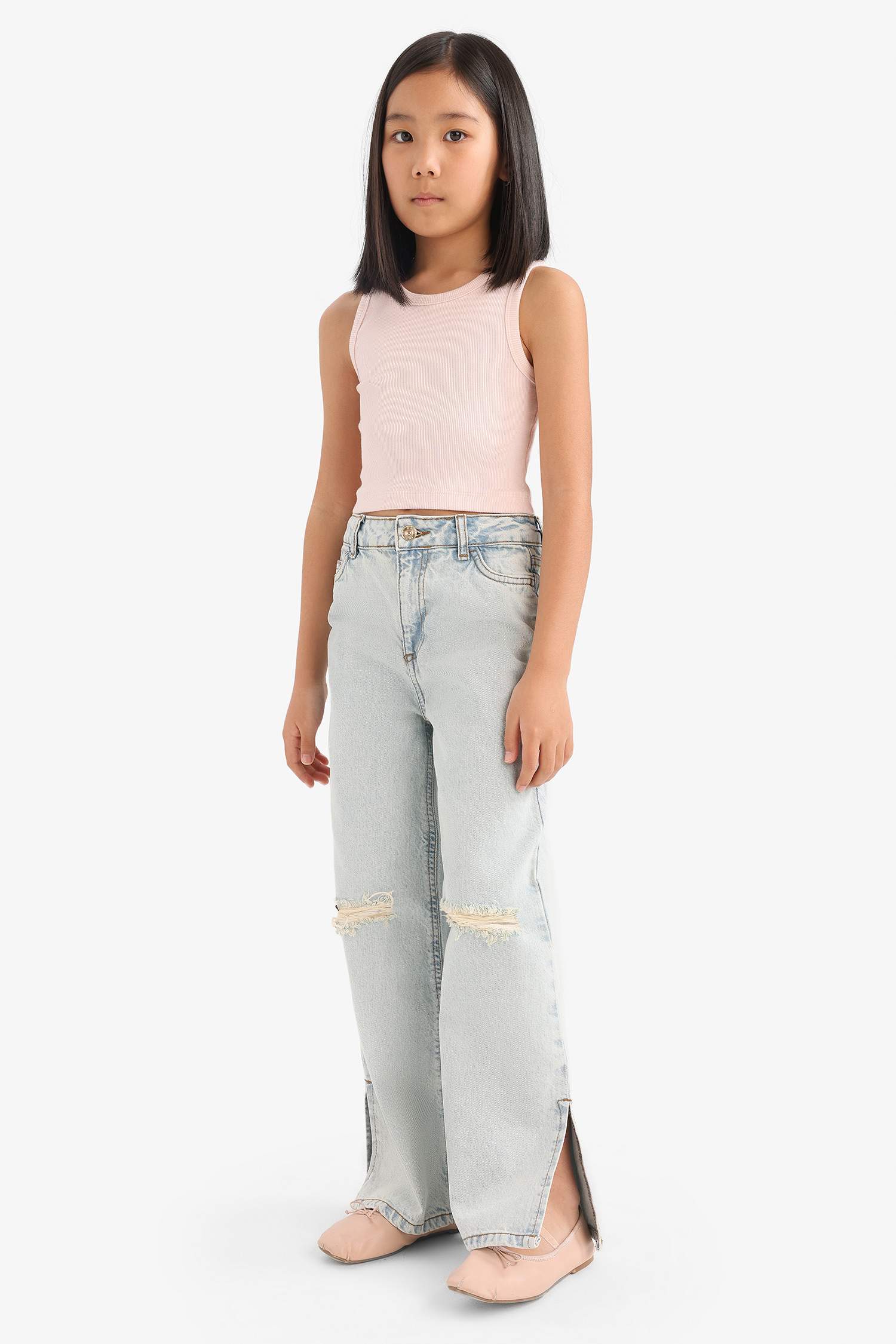 كروب توب بناتي بياخة مستديرة