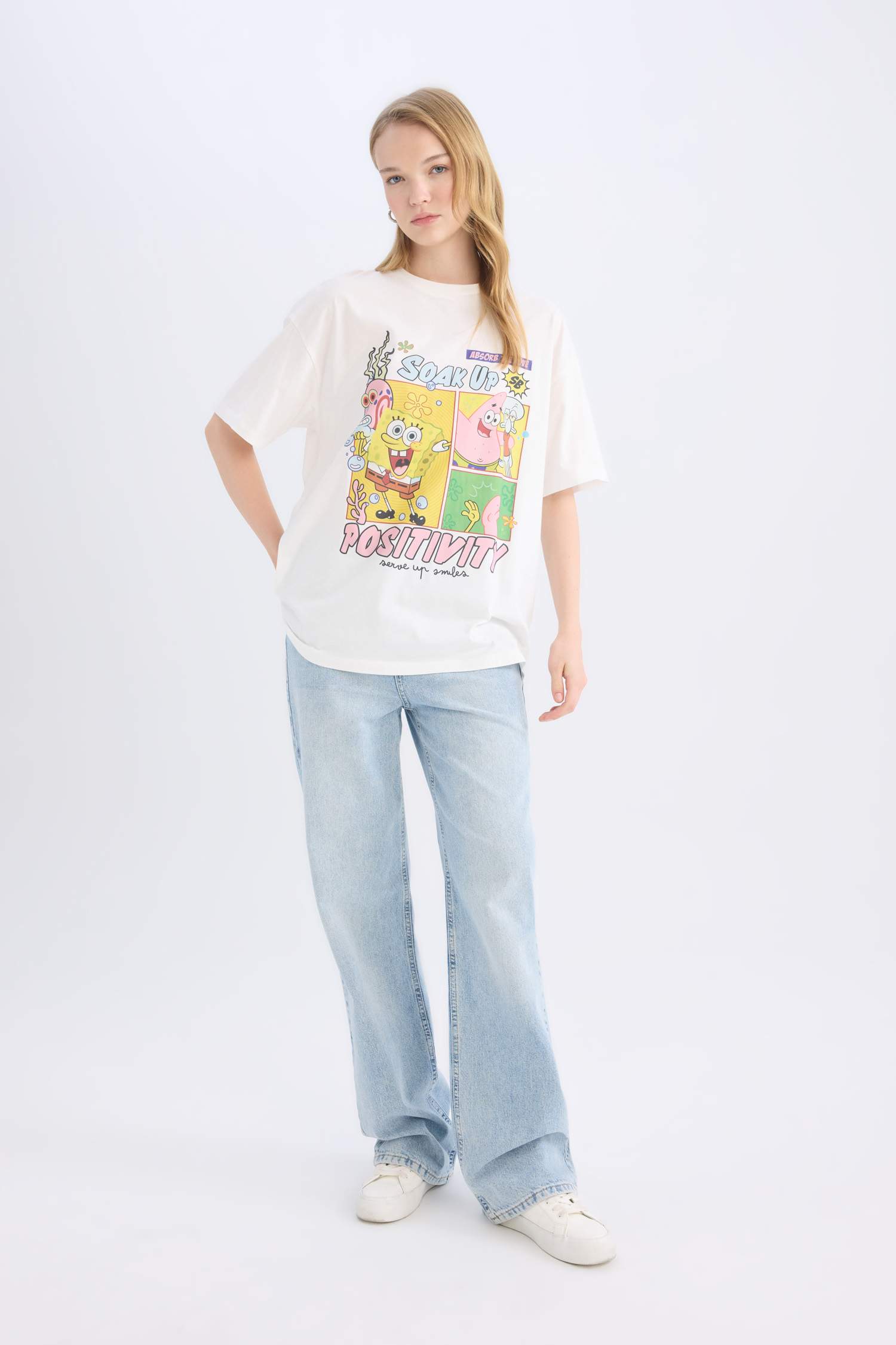 تيشيرت نص ردن اوفر سايز بياخة مستديرة من سبونج بوب