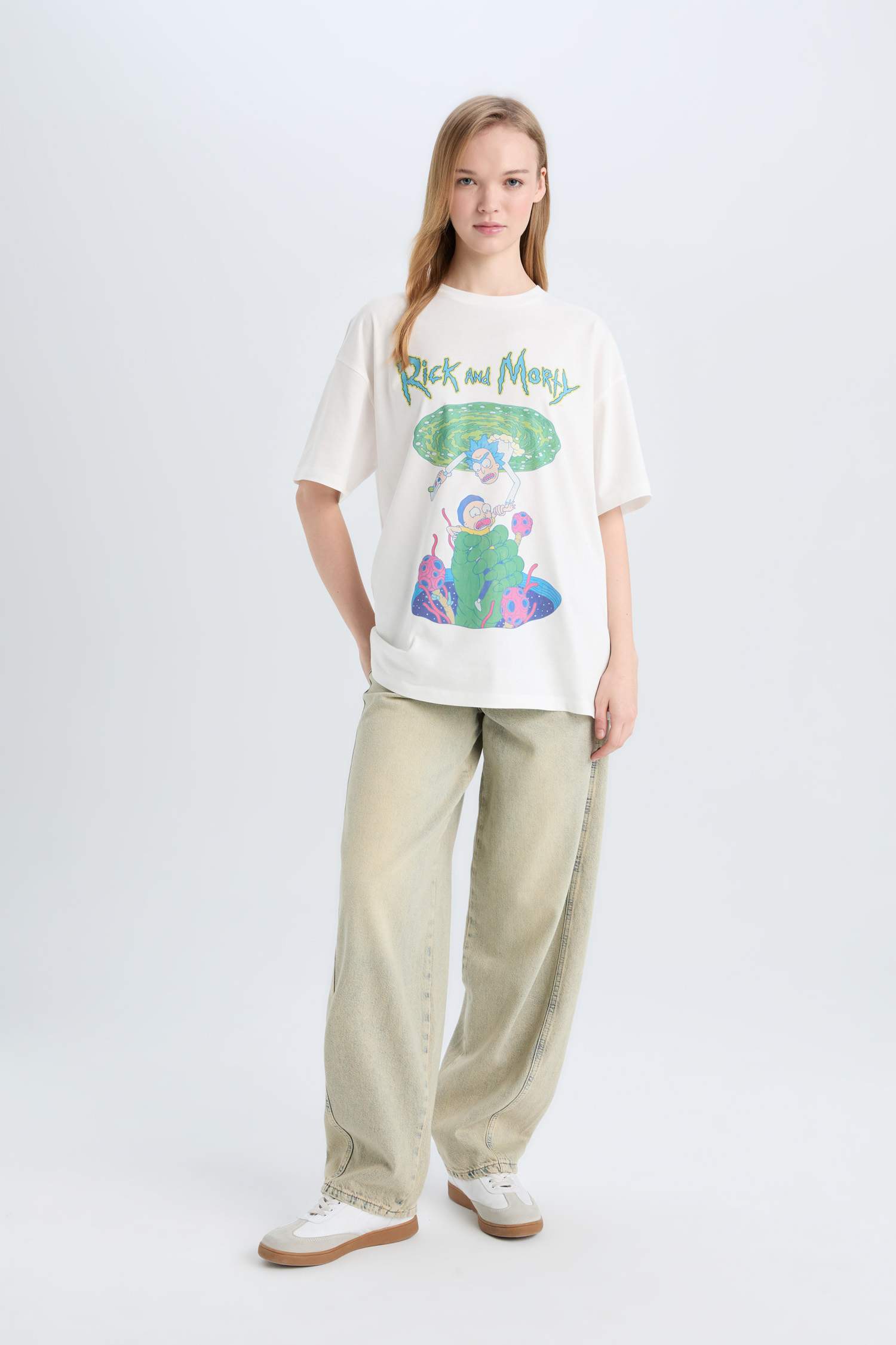 Rick and Morty Oversize Geniş Kalıp Bisiklet Yaka Baskılı Kısa Kollu Tişört