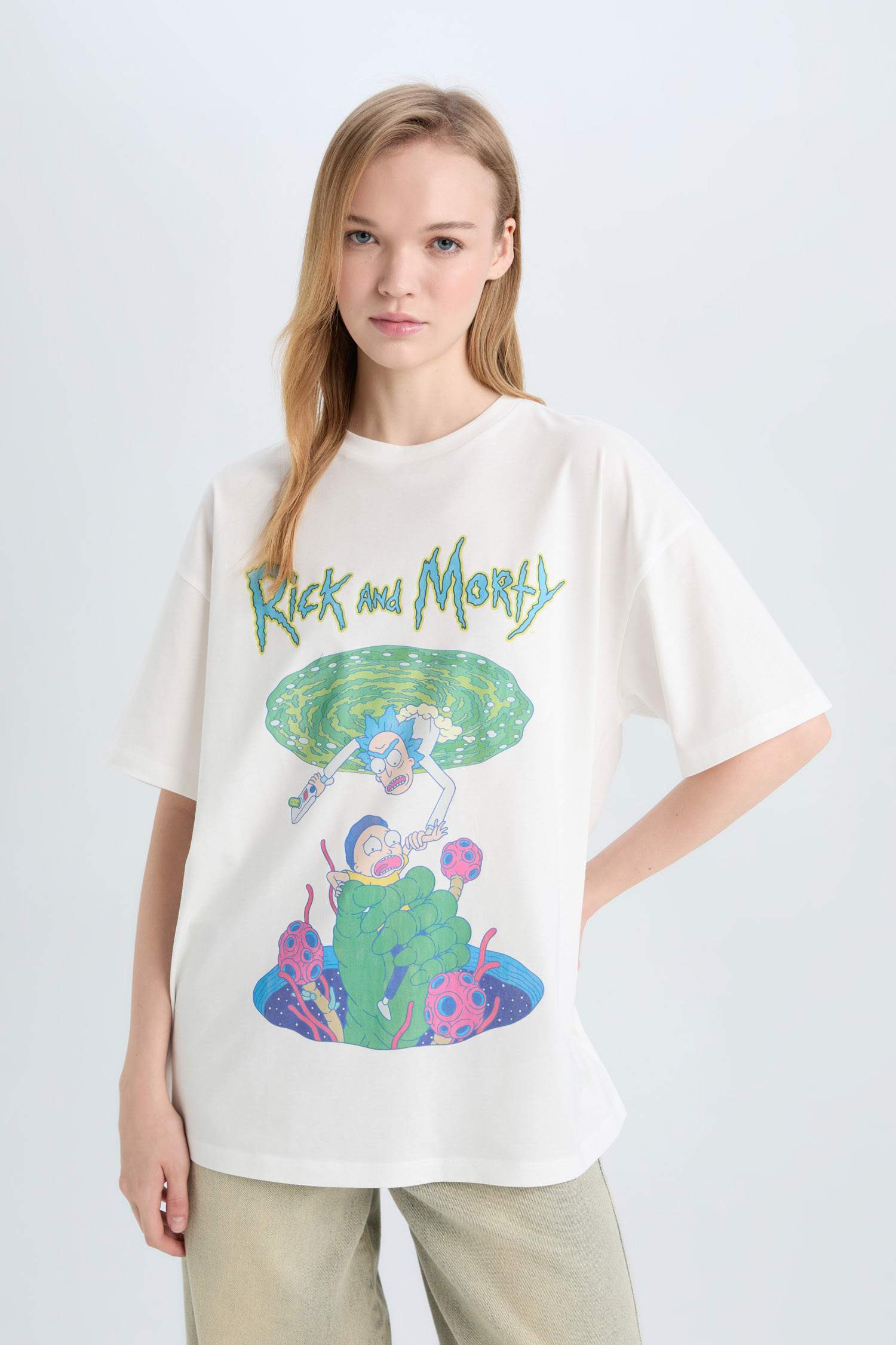 Rick and Morty Oversize Geniş Kalıp Bisiklet Yaka Baskılı Kısa Kollu Tişört