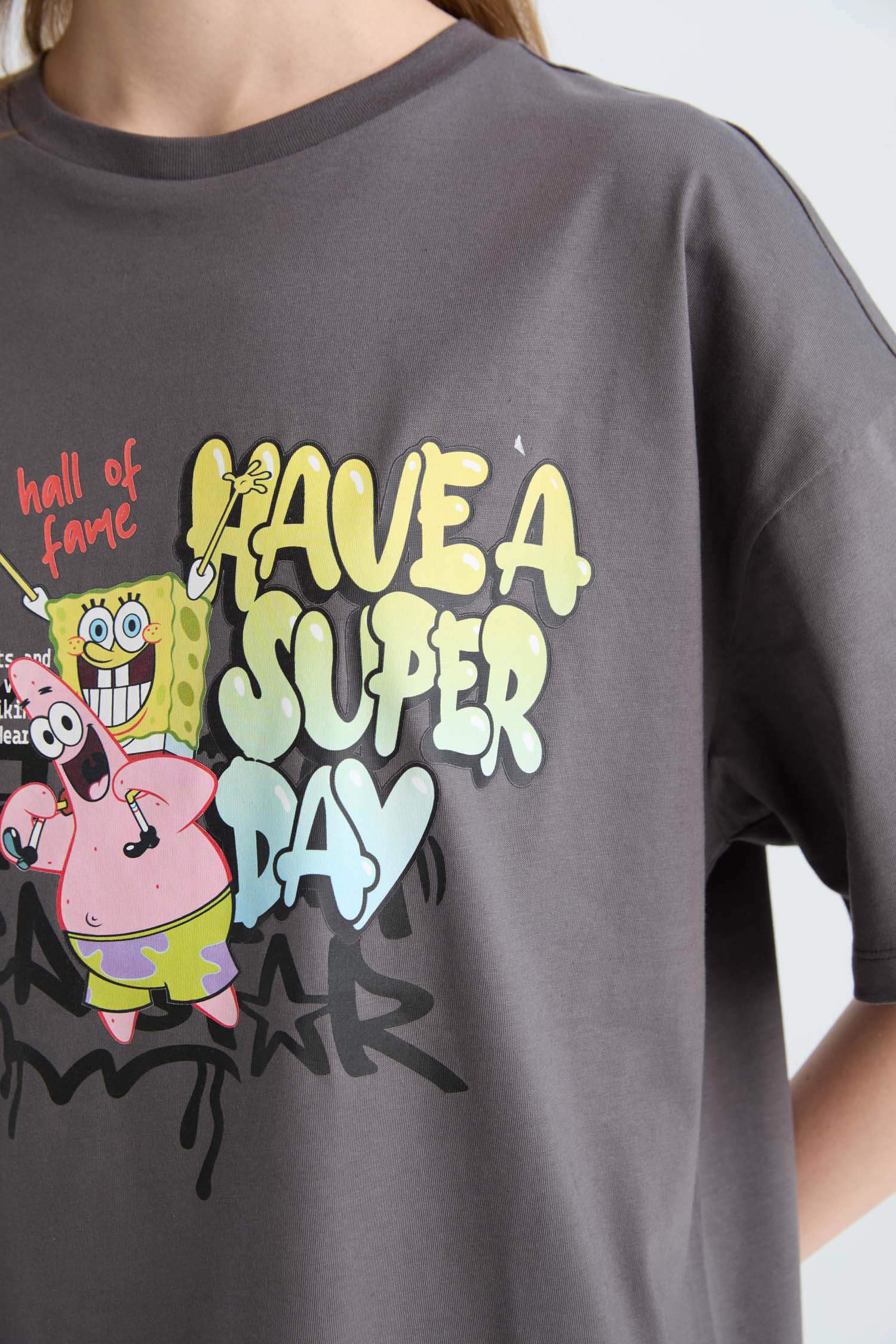 Coool SpongeBob Oversize Geniş Kalıp Bisiklet Yaka Kısa Kollu Tişört