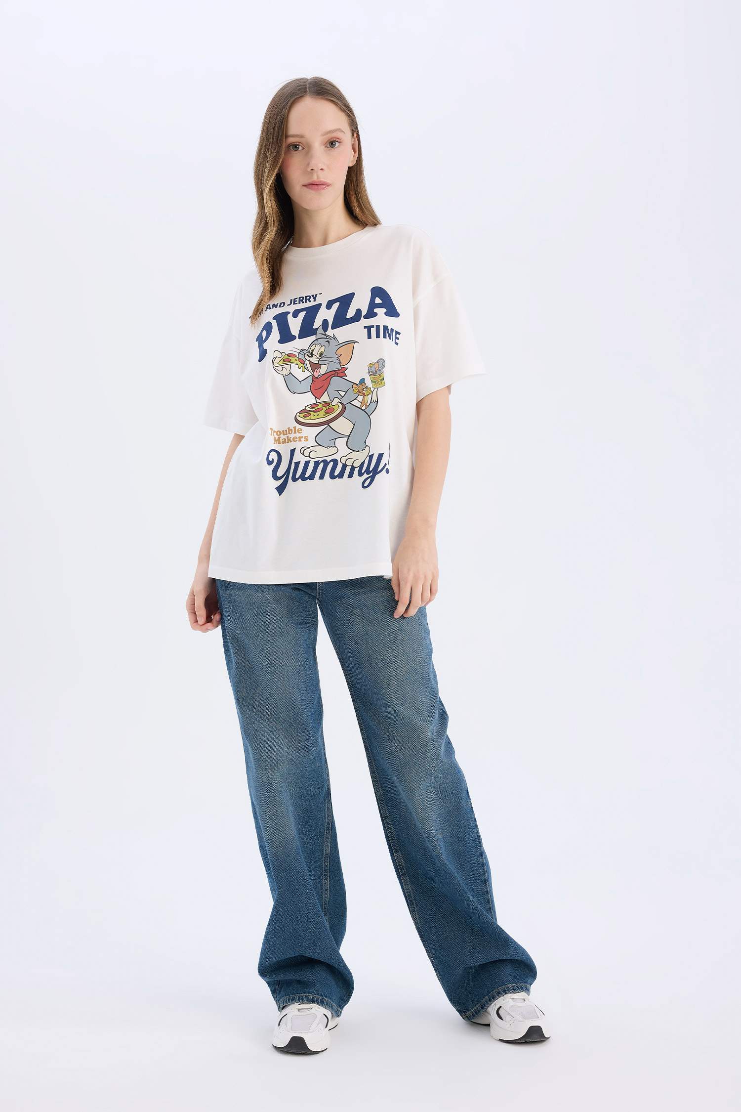 Tom & Jerry Oversize Geniş Kalıp Bisiklet Yaka Kısa Kollu Tişört