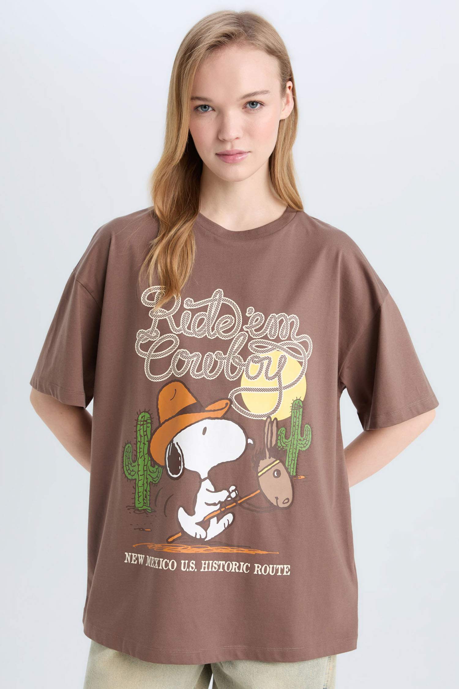 Coool Snoopy Oversize Geniş Kalıp Bisiklet Yaka Kısa Kollu Tişört