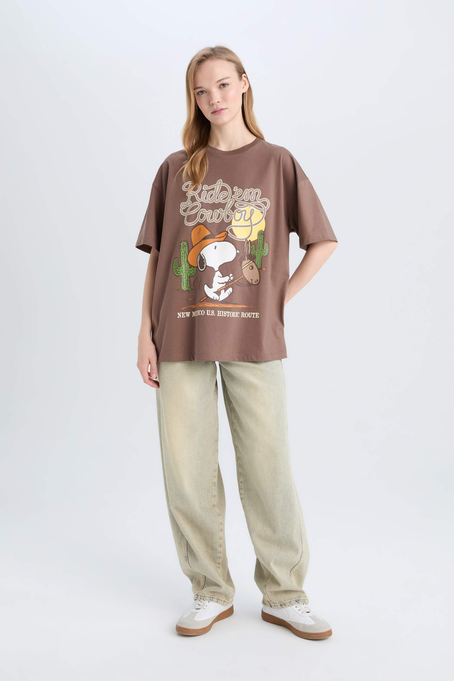 Coool Snoopy Oversize Geniş Kalıp Bisiklet Yaka Kısa Kollu Tişört