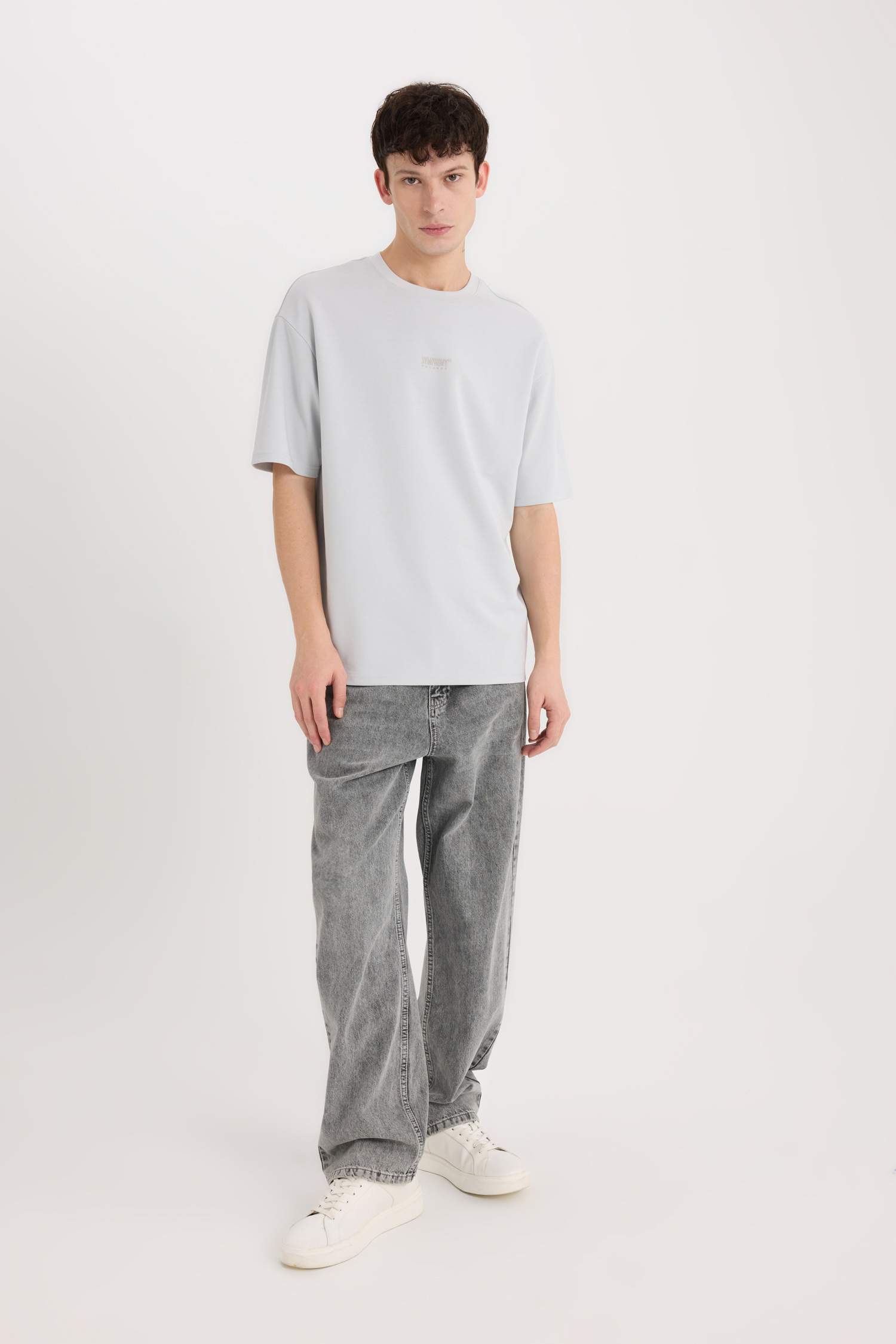 Boxy Fit с круглым вырезом, футболка из тяжелой ткани с принтом