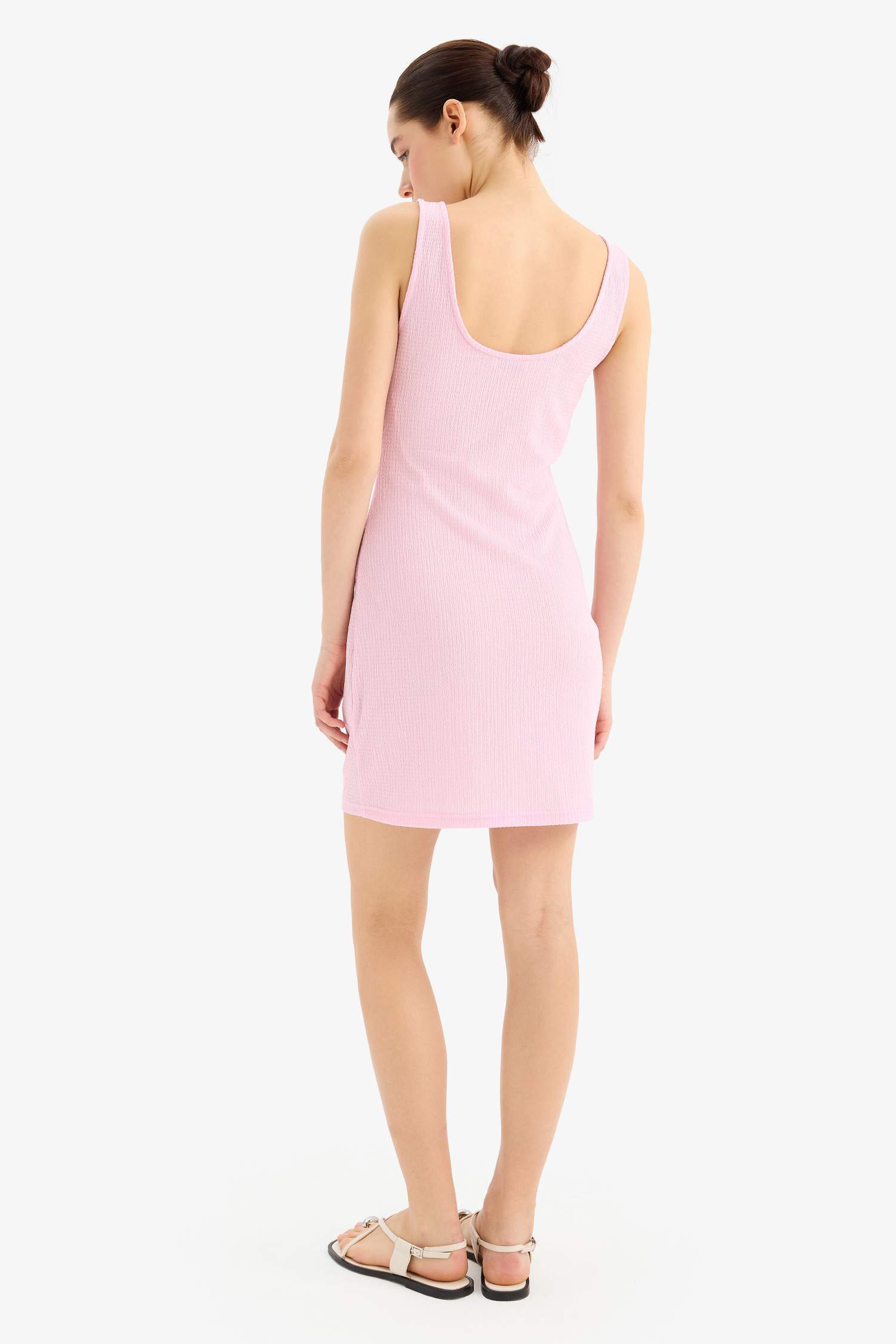 فستان نص كم قصير فلورال بوديكون برقبة U