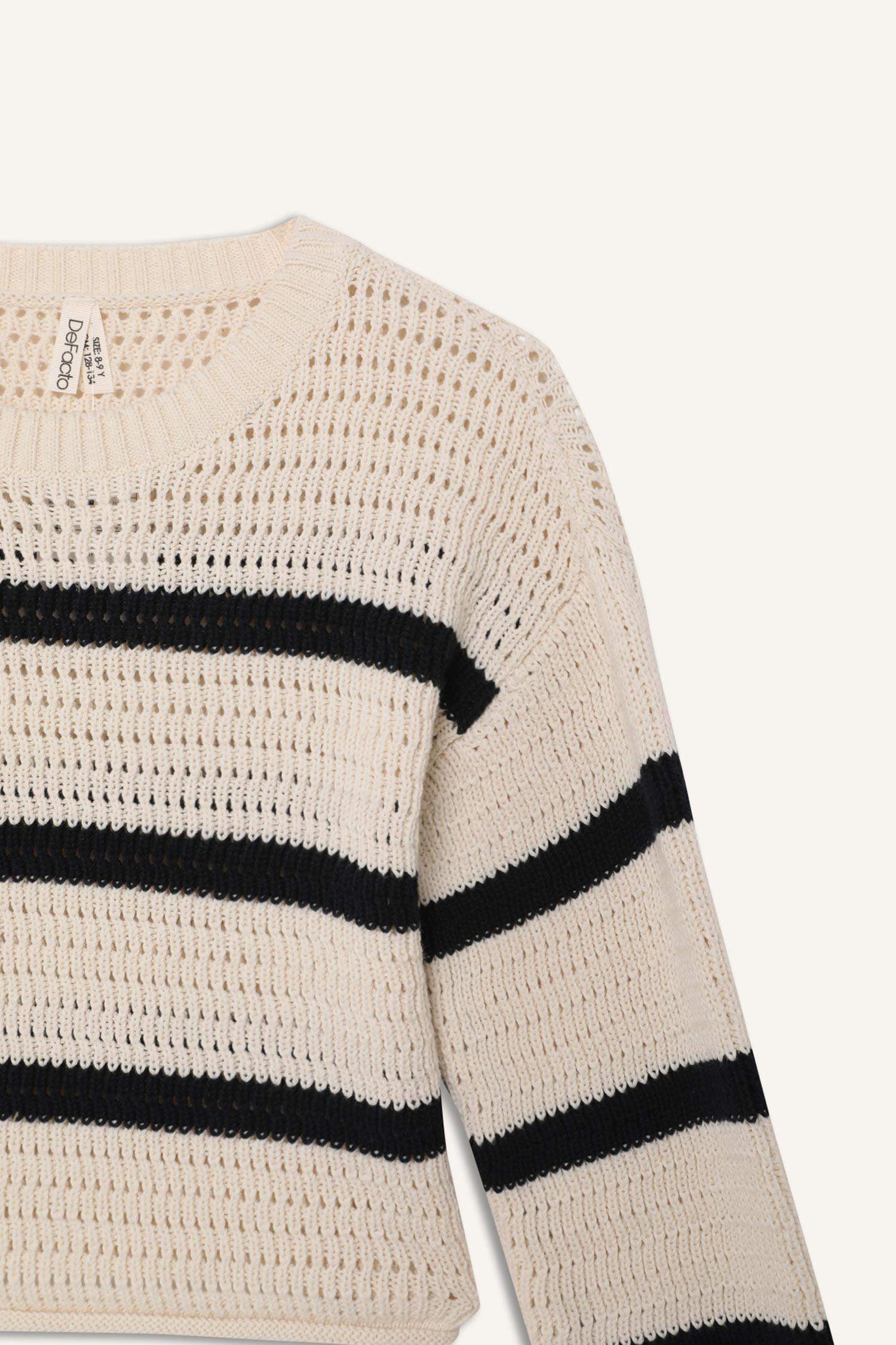 Kız Çocuk Bisiklet Yaka Çizgili Ajurlu Çizgili Triko Kazak