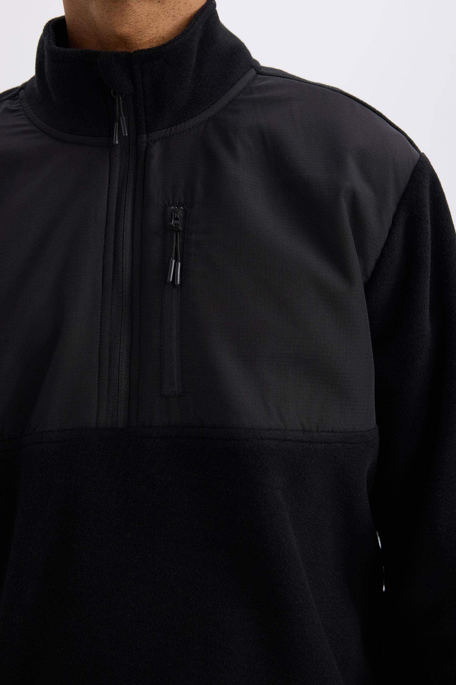 DeFactoFit Standard Fit Stand Collar Polar Sports Sweatshirt