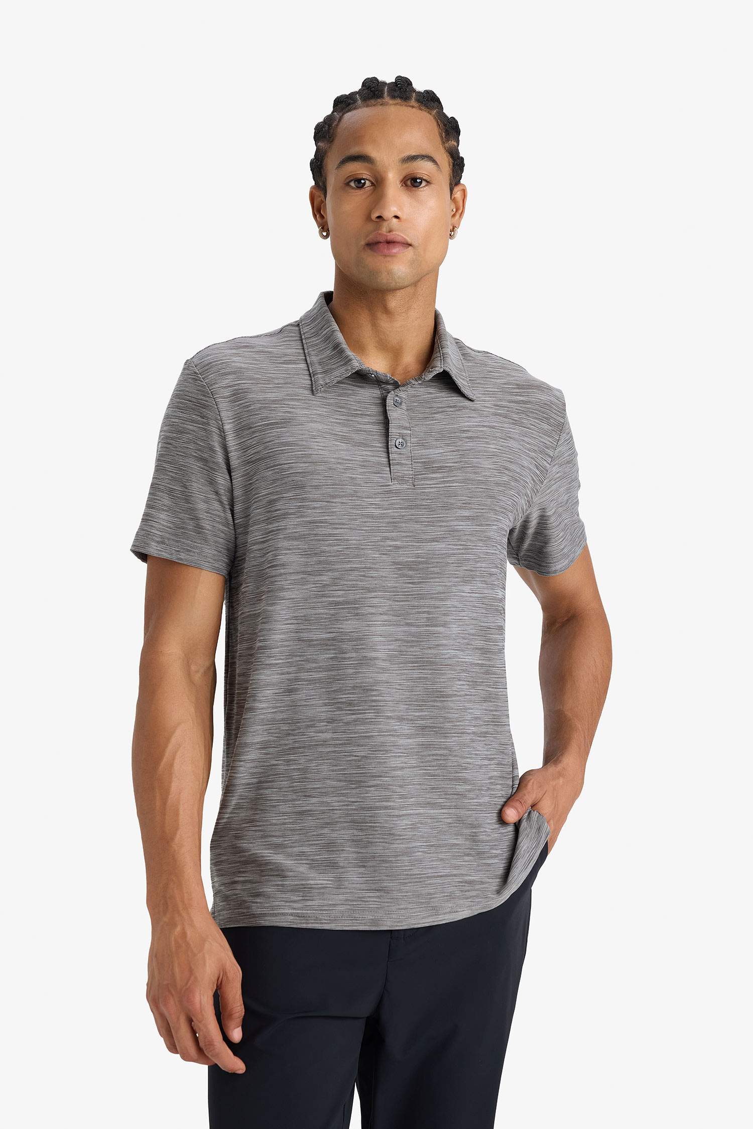 Esnek Kumaş Standart Fit Polo Yaka Sporcu Kısa Kollu Tişört