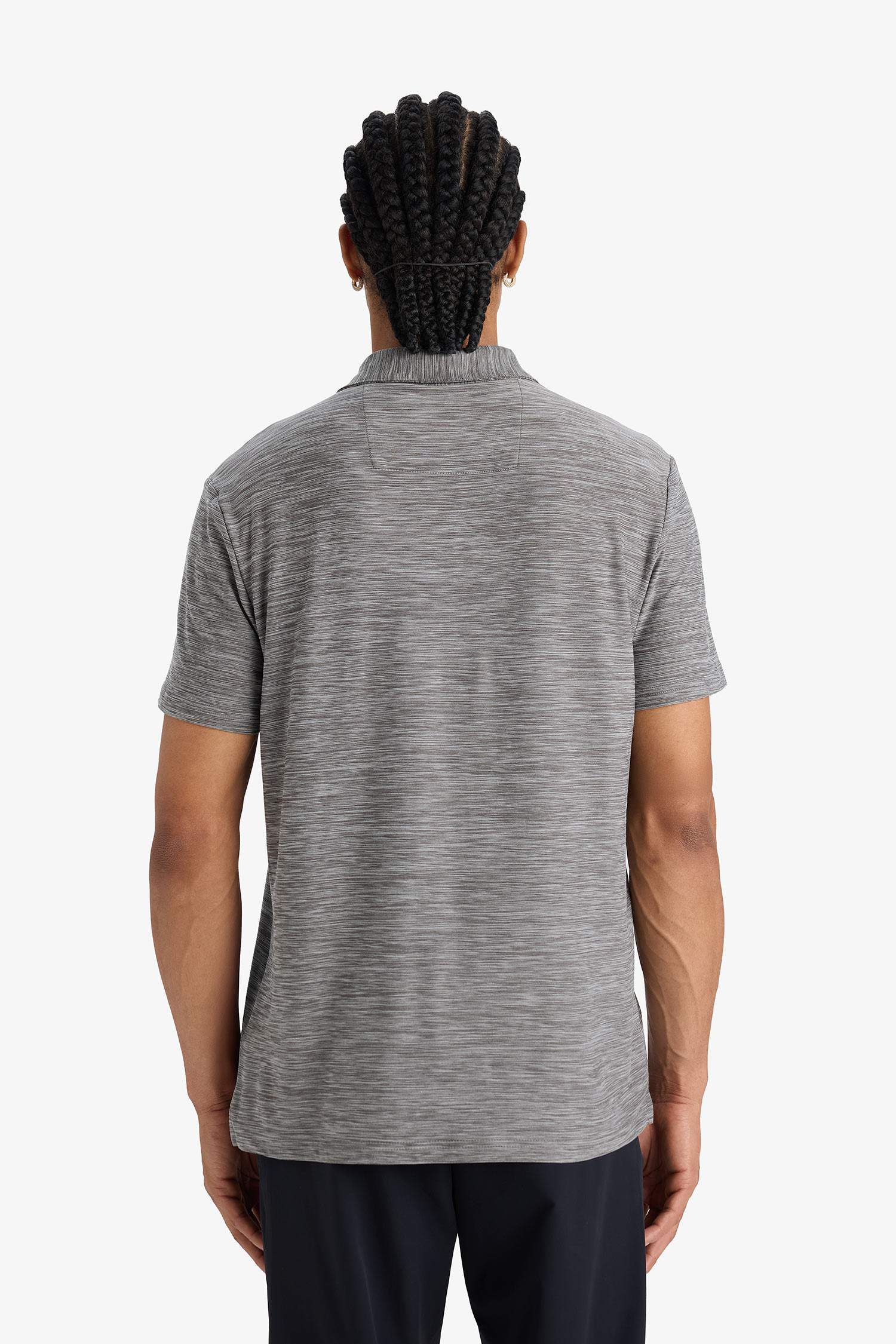 Esnek Kumaş Standart Fit Polo Yaka Sporcu Kısa Kollu Tişört